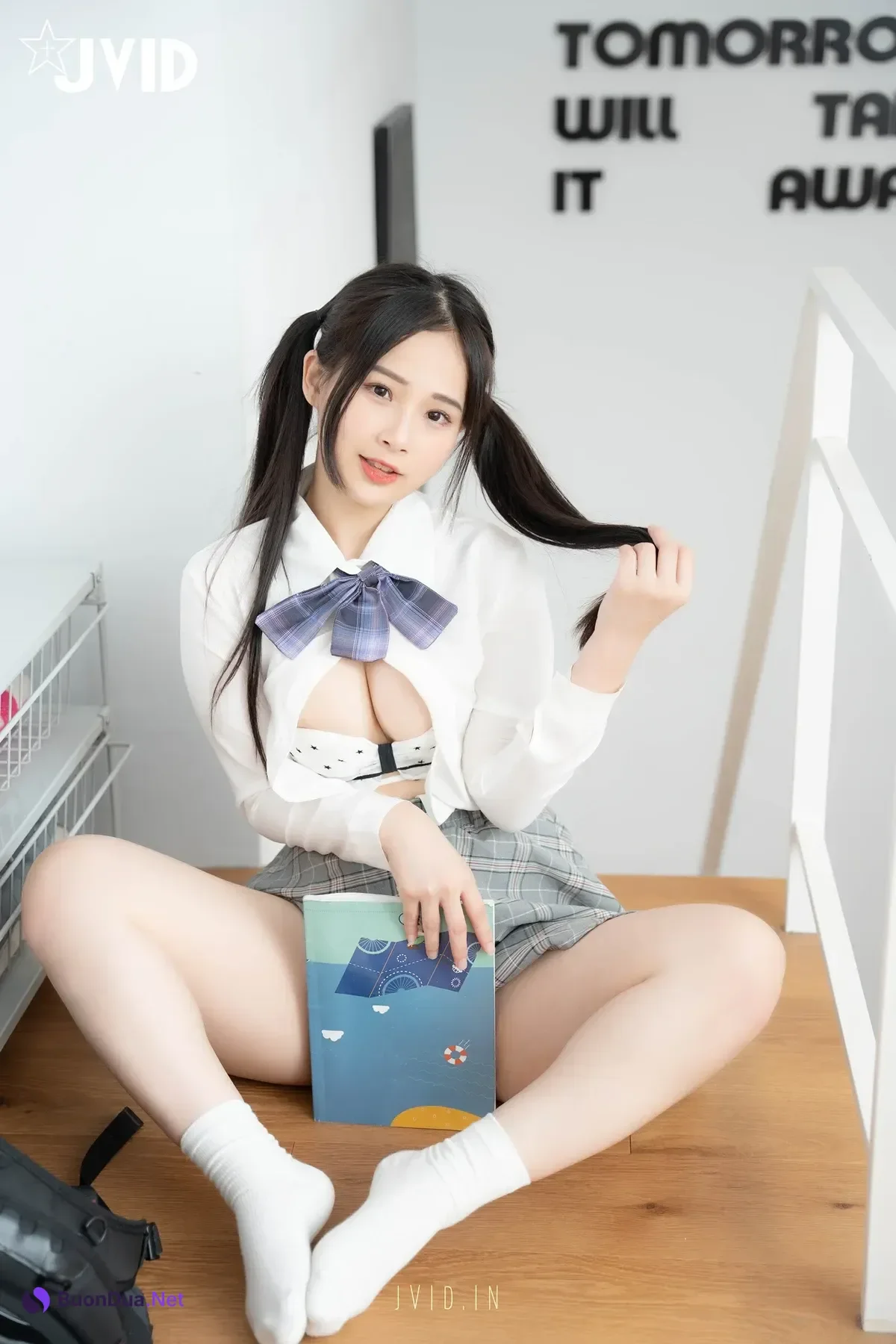 JVID 婕咪 Juice – {不能發出聲音}雙馬尾再次逆麟.又在學長胯下玩起來 - 写真 14