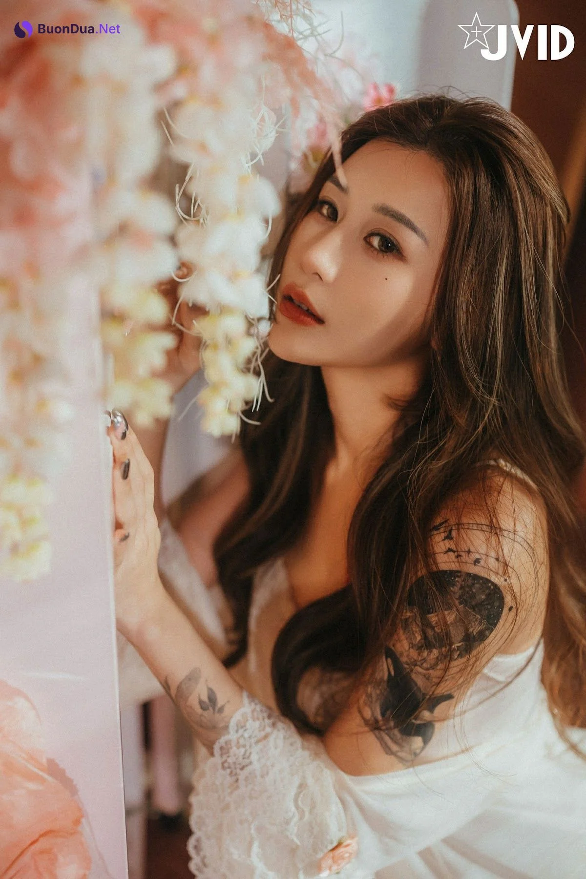 [JVID] Lara 雙囍 – 獨留的時光 與雙囍纏綿在浪漫花房的情緒與身體交流 - 사진 5