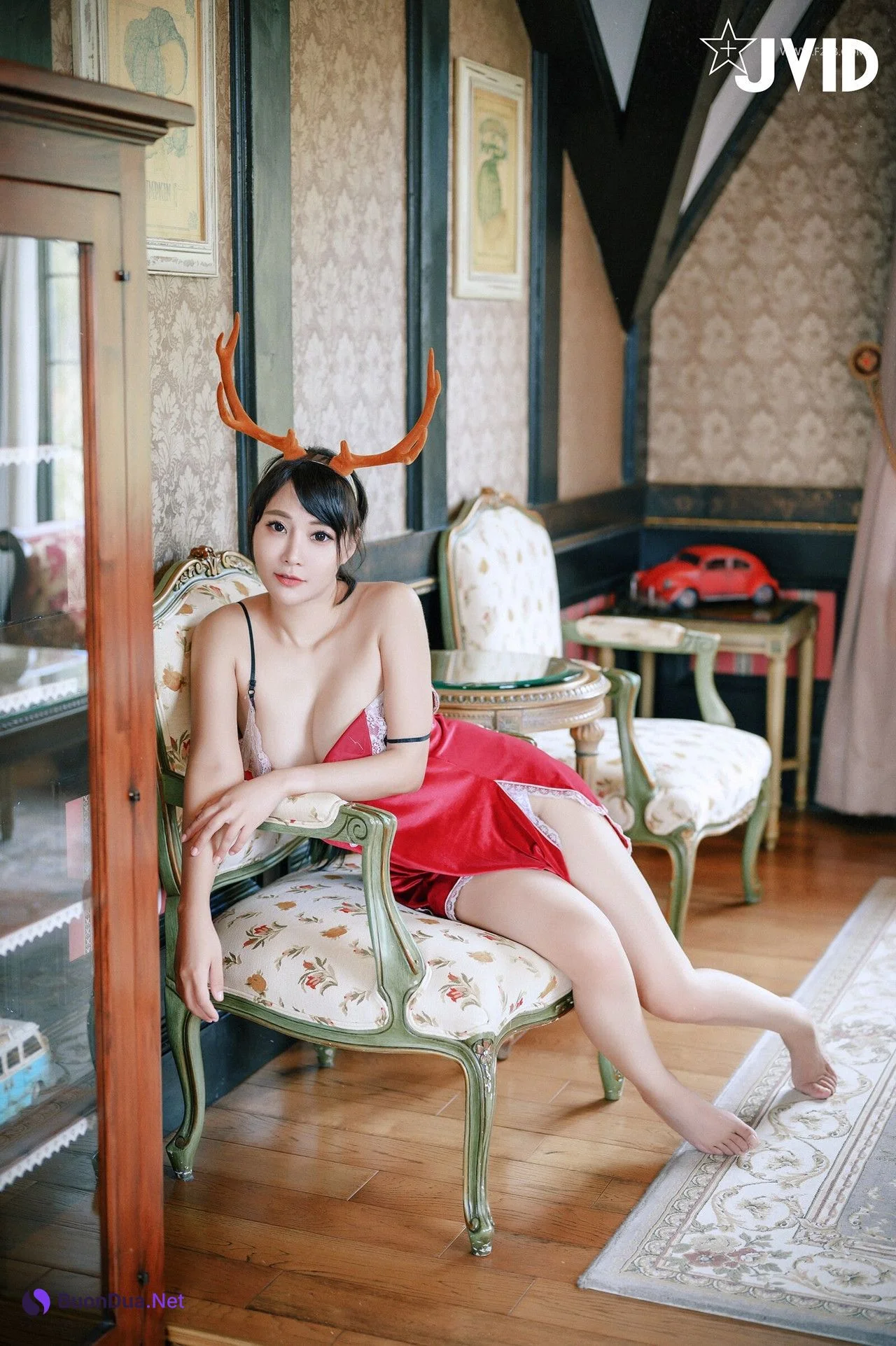 JVID Lele 樂樂 – 全輯上空無碼 巨乳校花 樂樂－鹿角loli的報恩！ Set.02 - Photo 15