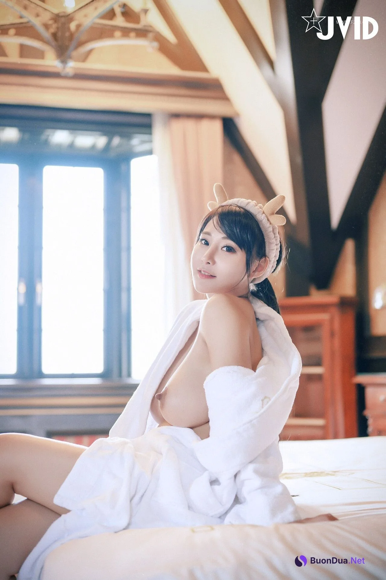 JVID Lele 樂樂 – 全輯上空無碼 巨乳校花 樂樂－鹿角loli的報恩！ Set.04 - Photo 2