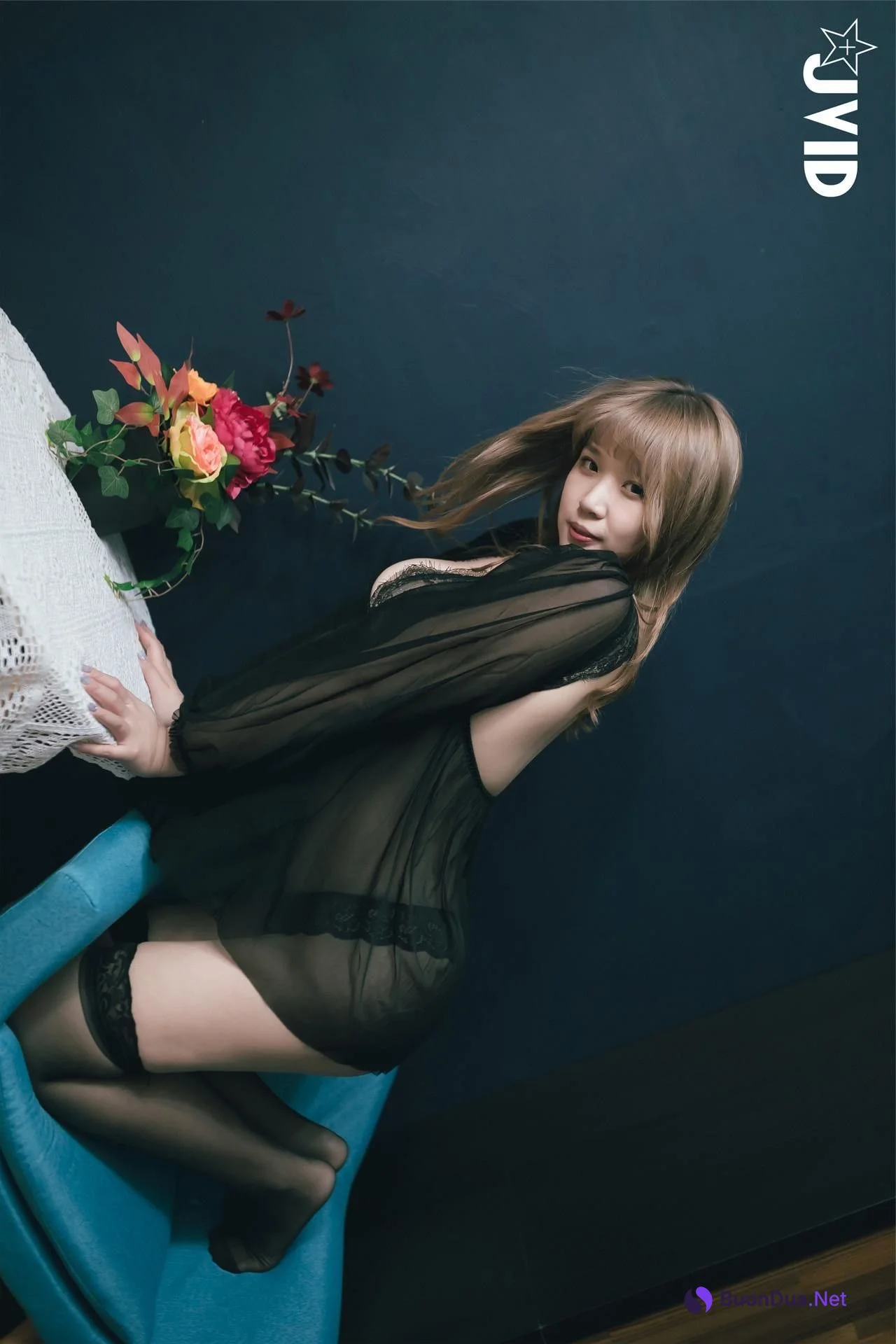 JVID Linda & Ruru 巨乳校花的碰撞_性感小恶魔-雪白H乳-极致美尻 Set.01 - Photo 12