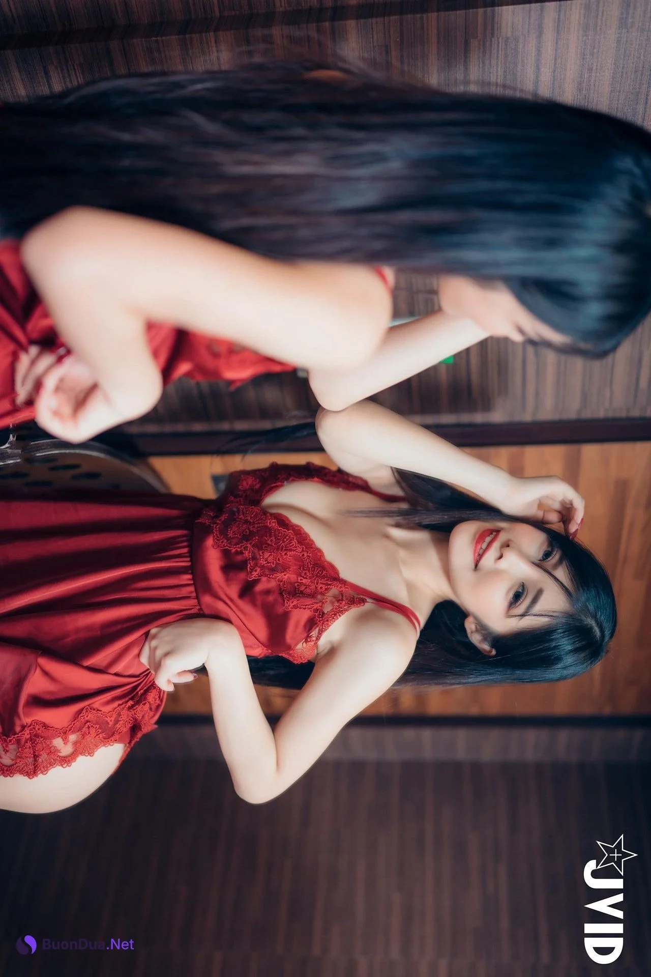 JVID Linda 青春的最后一本写真-琳达校花的红色骚扰 Set.01 - Photo 6