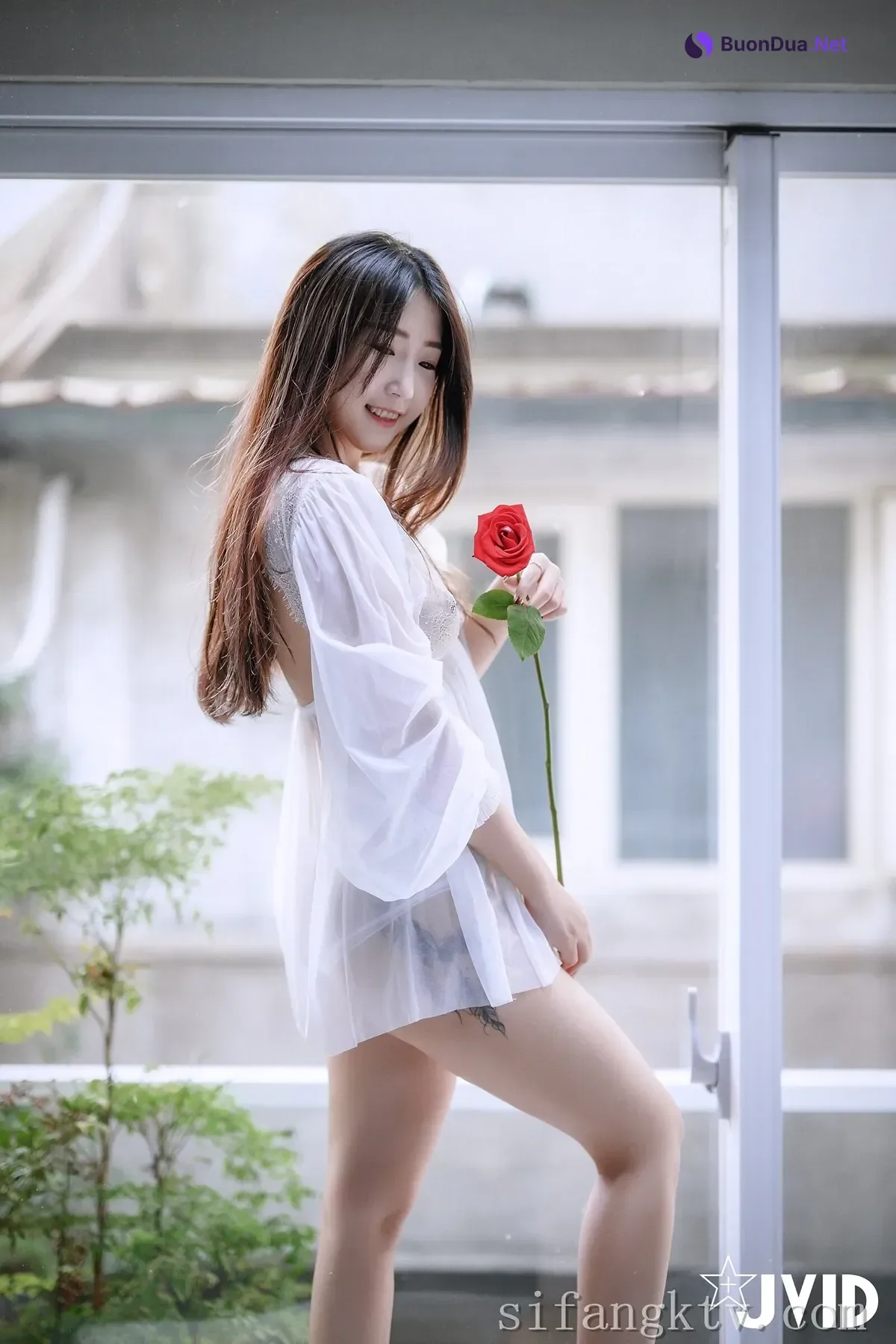 JVID 肉包Mini – 用玫瑰成功征服可爱肉包的肉体-热爱 Set.02 - Photo 13