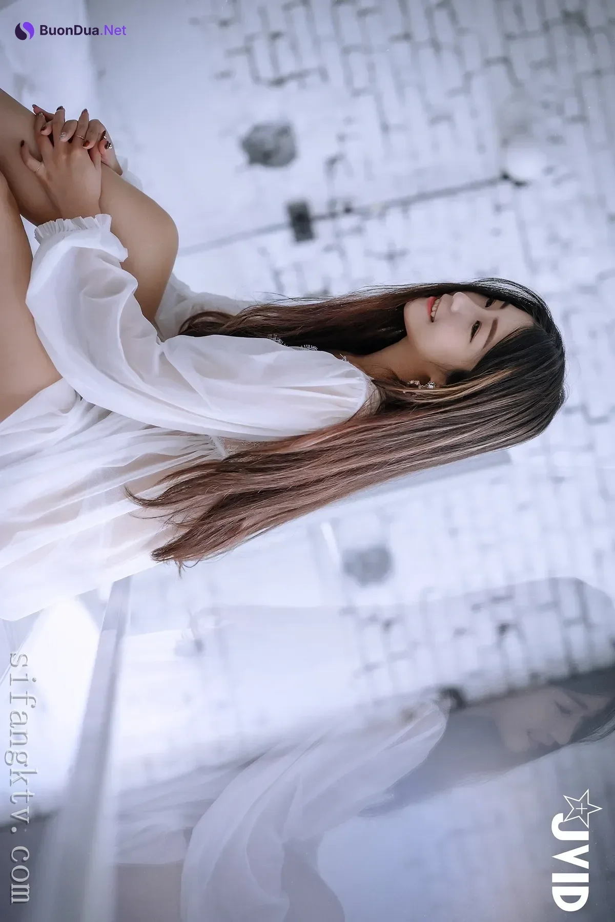 JVID 肉包Mini – 用玫瑰成功征服可爱肉包的肉体-热爱 Set.04 - Photo 3