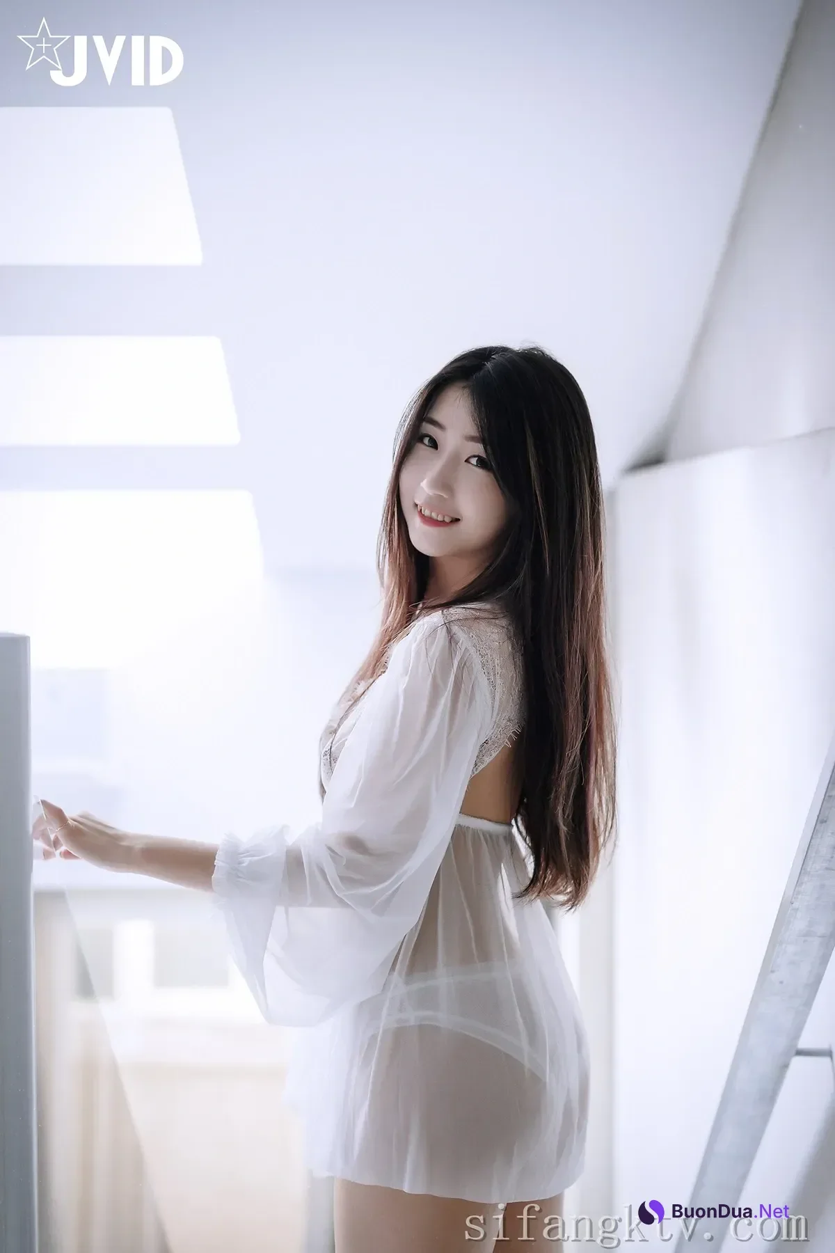 JVID 肉包Mini – 用玫瑰成功征服可爱肉包的肉体-热爱 Set.04 - Photo 9