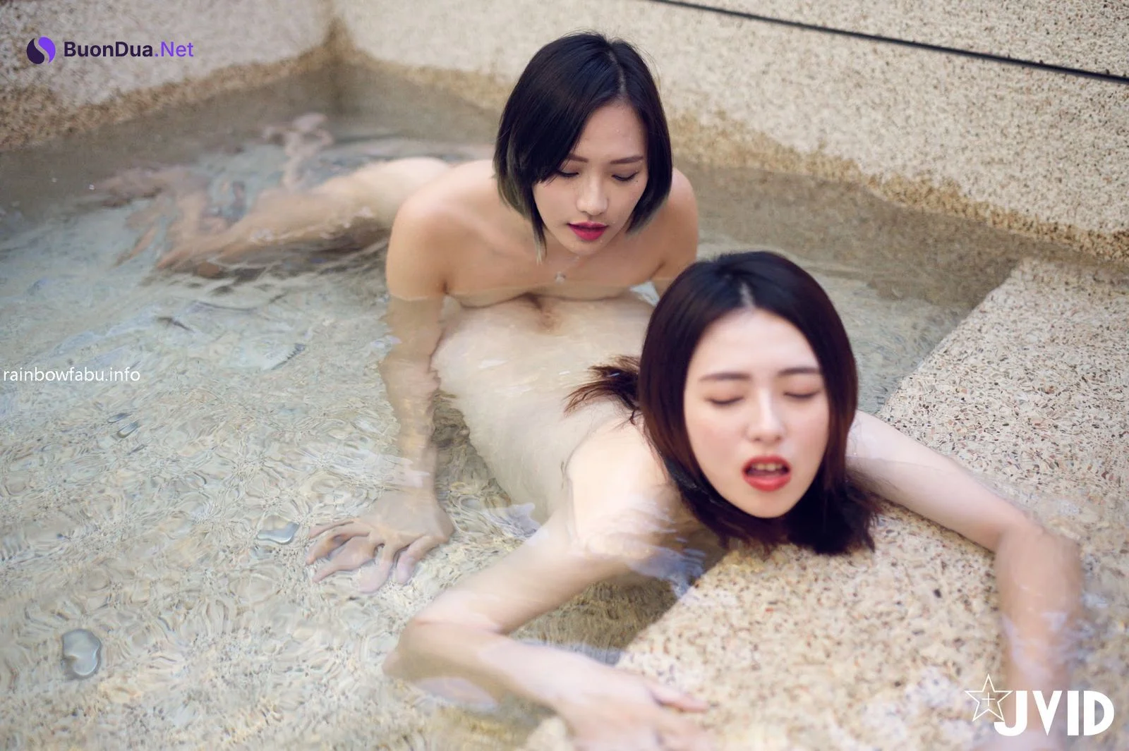[JVID] Mio米歐 & 黏黏 – 【全裸無碼】雙巨乳的誘惑，黏黏跟老闆怎麼了 - รูปภาพ 10