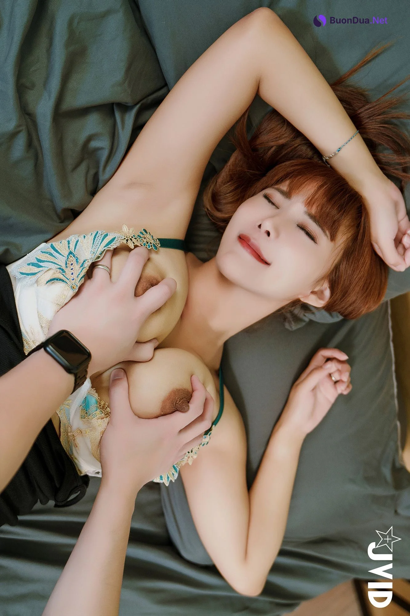 JVID 乐乐 – 部下之妻-NTR剧情-在下属面前强奸他老婆 Set.02 - Photo 9