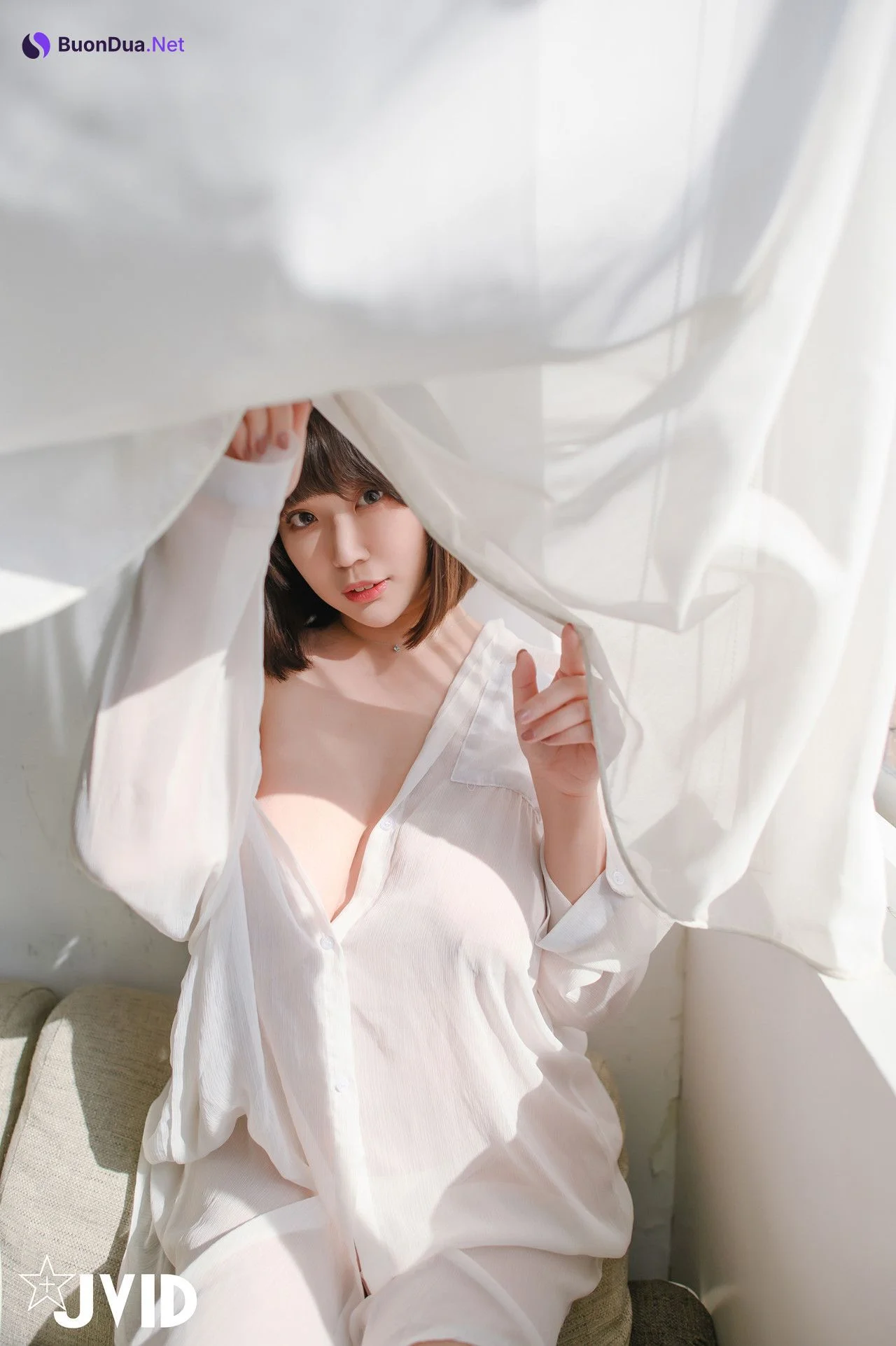 JVID Ruru茹茹 H級豪巨乳 寄宿家中的前同事－茹茹，一早醒來就衣衫不整！豪乳在眼前晃的我頭好暈啊～～～ Set.01 - Photo 14
