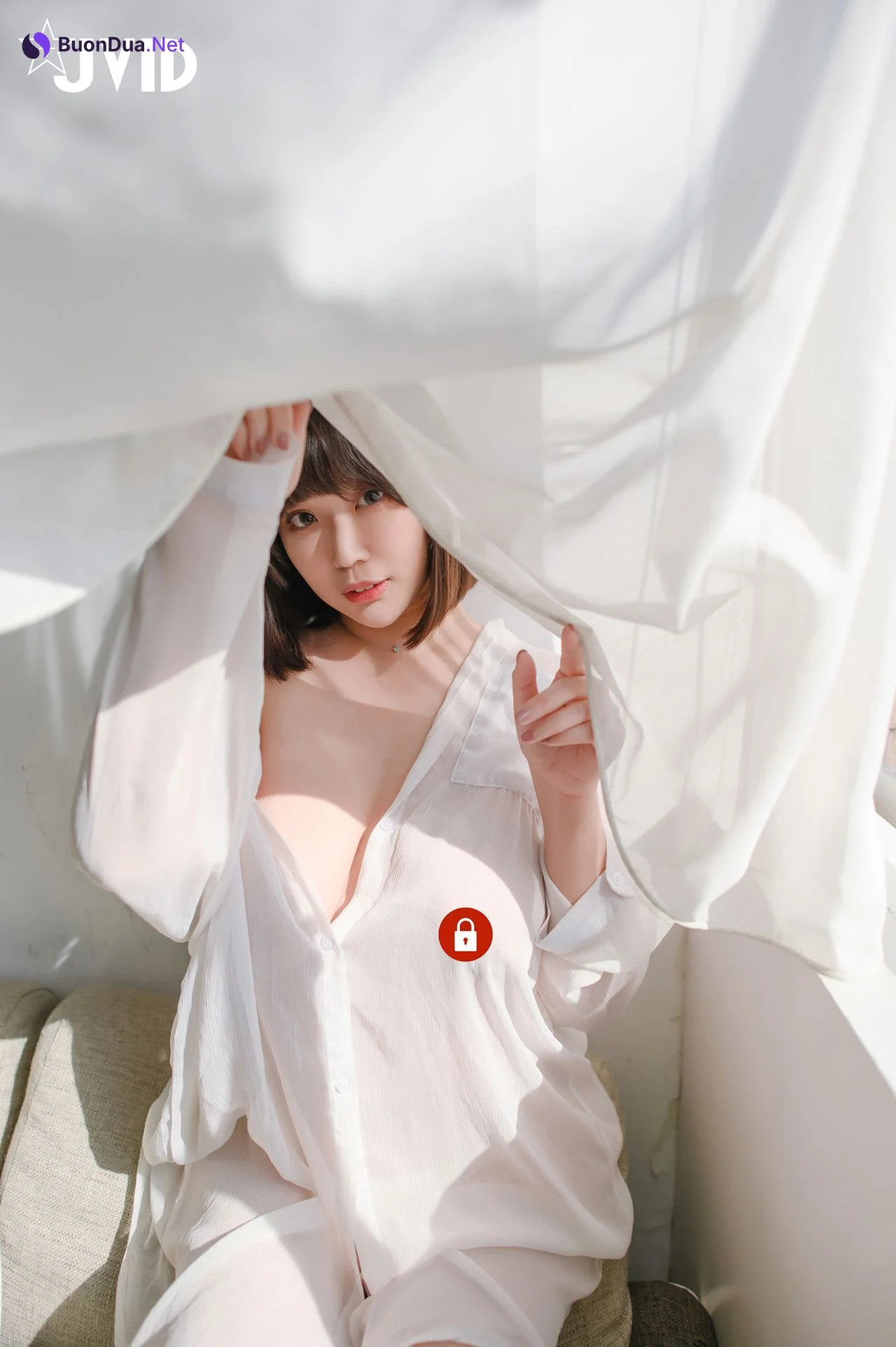 JVID Ruru茹茹 H級豪巨乳 寄宿家中的前同事－茹茹，一早醒來就衣衫不整！豪乳在眼前晃的我頭好暈啊～～～ Set.01 - Photo 15