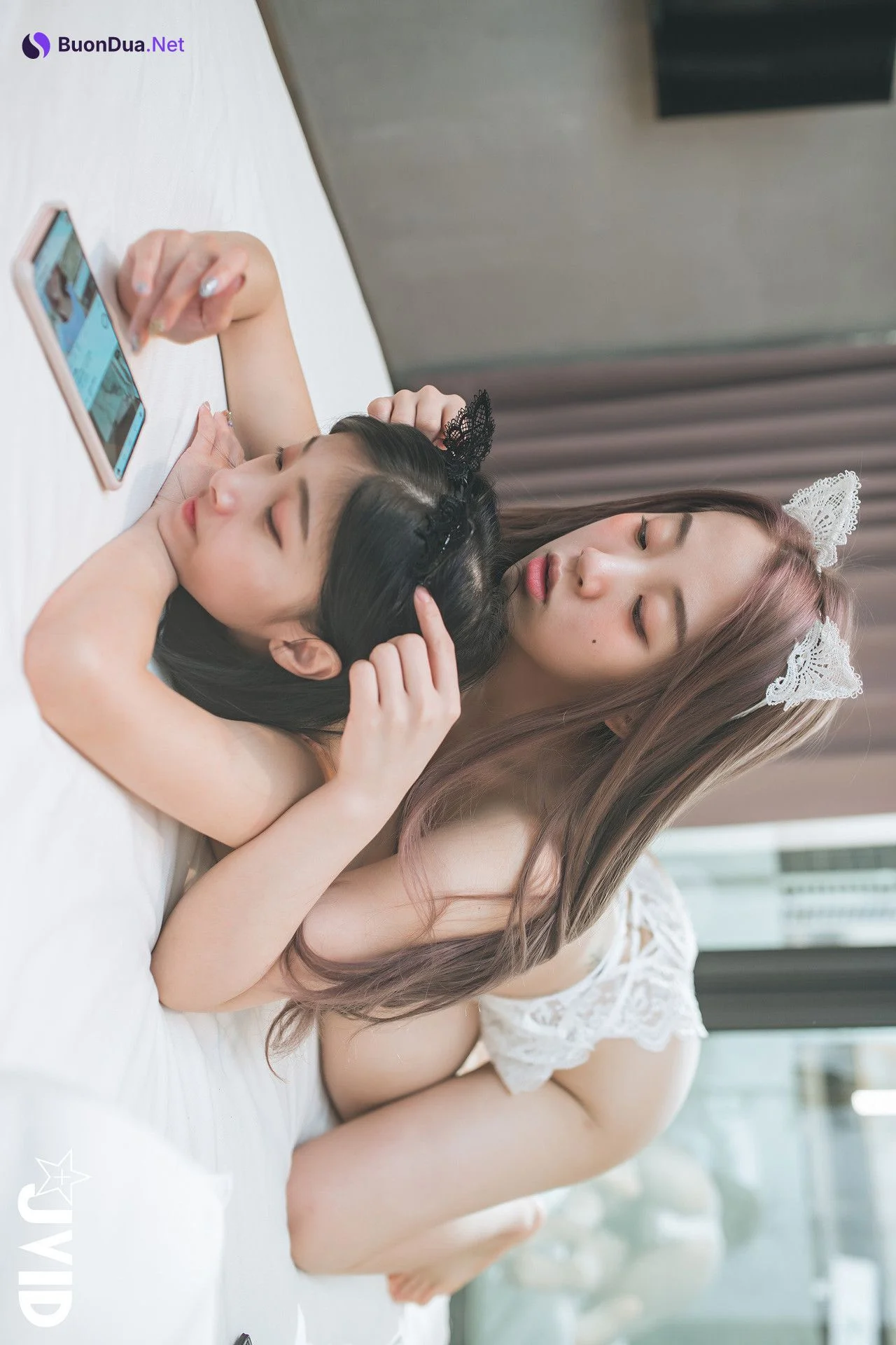 JVID 淇淇selina & 小隻馬霓霓 – 【雙车模輯】淇淇＆霓霓寵物閨蜜裸體挑逗，霓霓上空無碼年度限定隱藏版!!! Set.03 - Photo 13