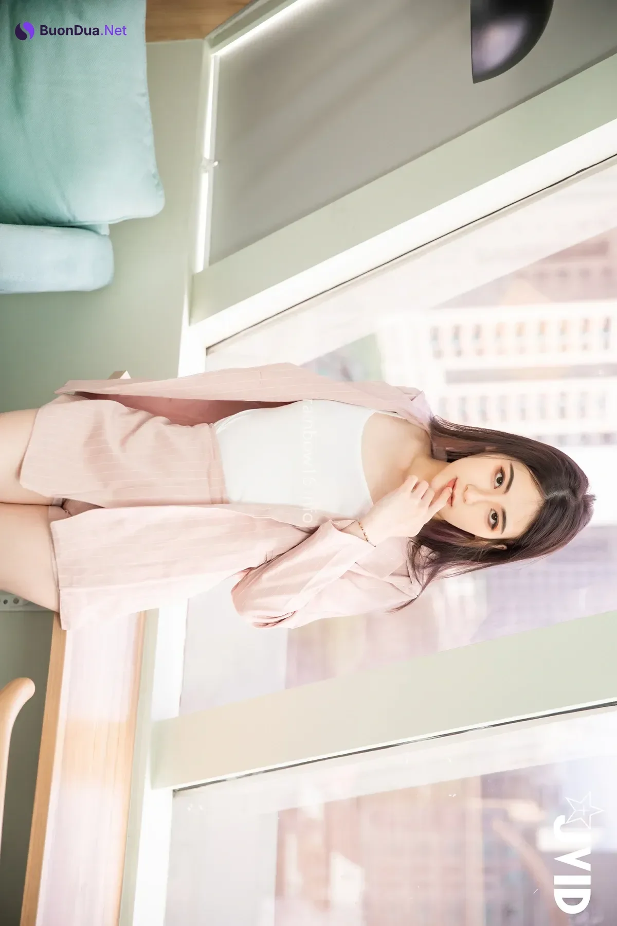 JVID 阿黎 – 公司新來的霸氣女業務 業績第一名 原來都是用肉體來換來的合約 難怪一直保持銷冠的地位 Set.01 - 写真 18