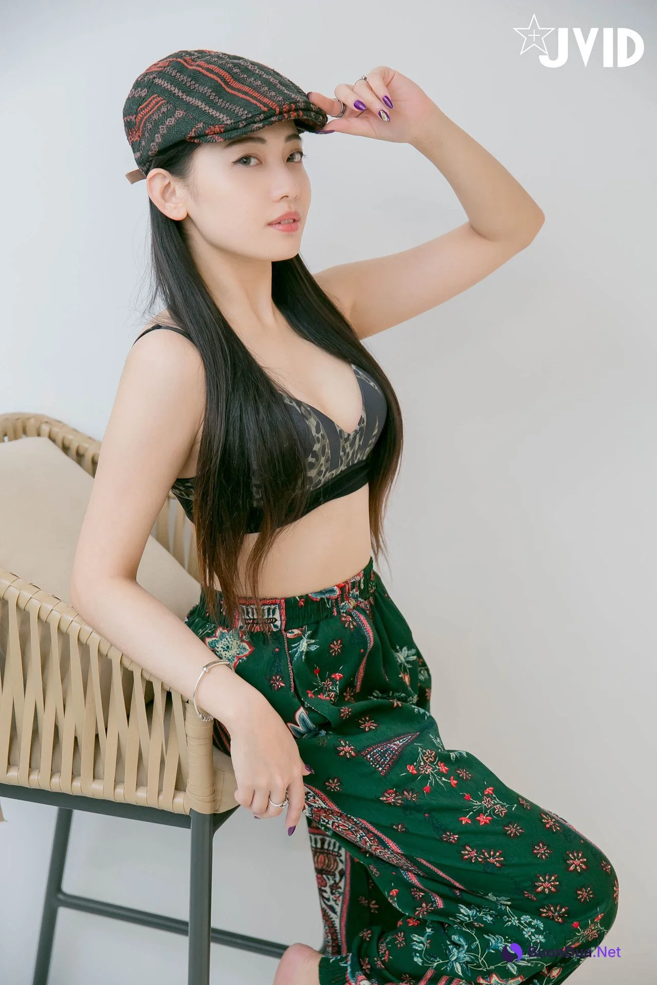 JVID 夏暮光 – 私底下穿著就讓人喜歡的性格青春美女 Set.01 - Photo 14