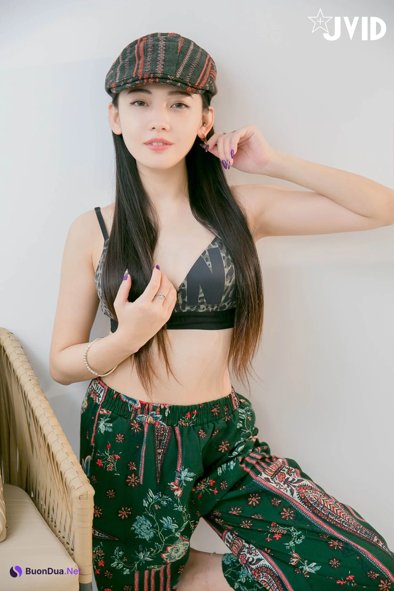 JVID 夏暮光 – 私底下穿著就讓人喜歡的性格青春美女 Set.01 - Photo 6