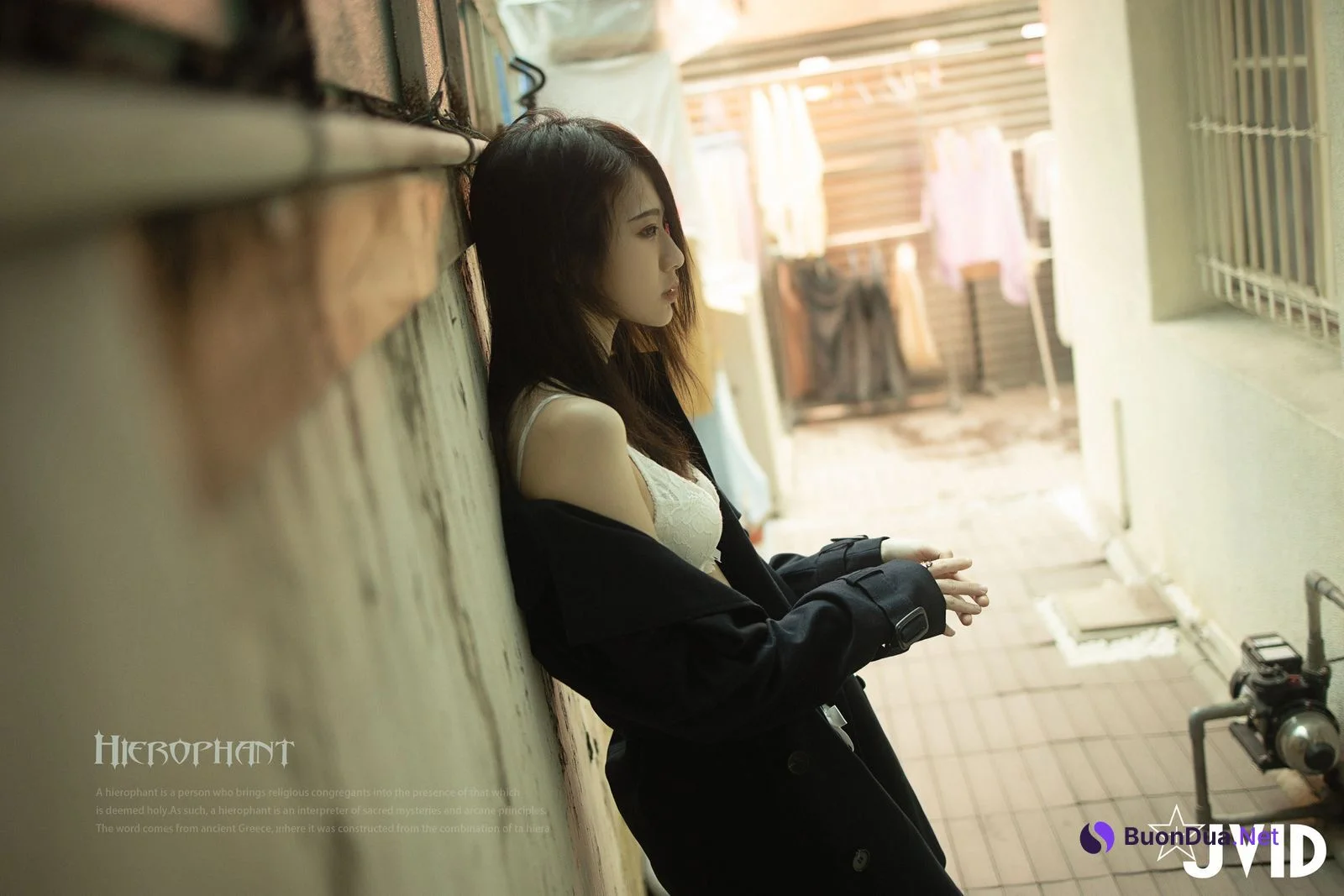 JVID精品 塔羅少女~阿瓈 光明黑暗吞噬 Set.01 - Photo 2