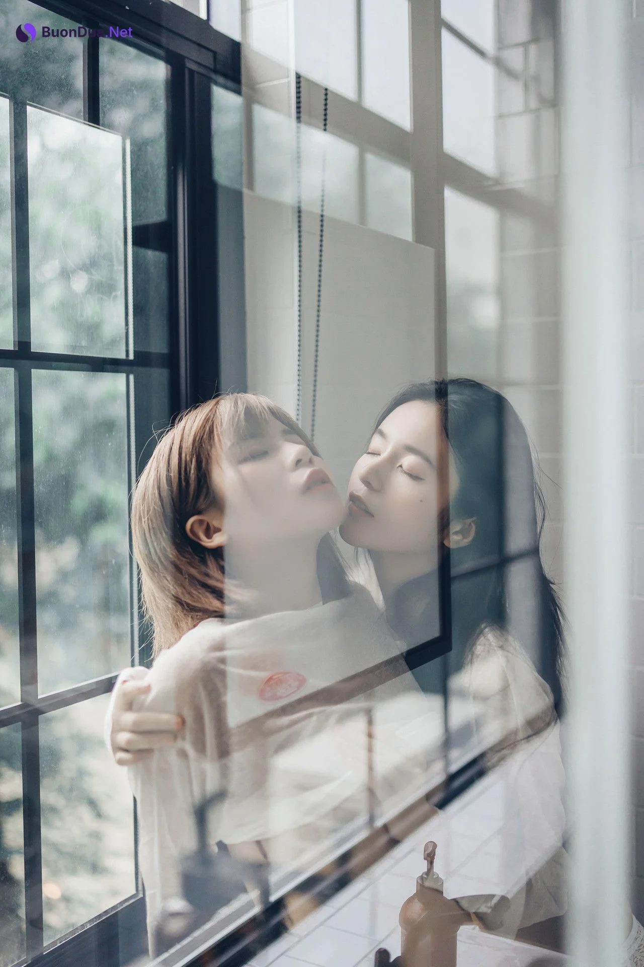 JVID 位女神全裸合體 宅女辰辰與她的兩隻貓咪飄飄 妍妍的性生活 Set.03 - Photo 17