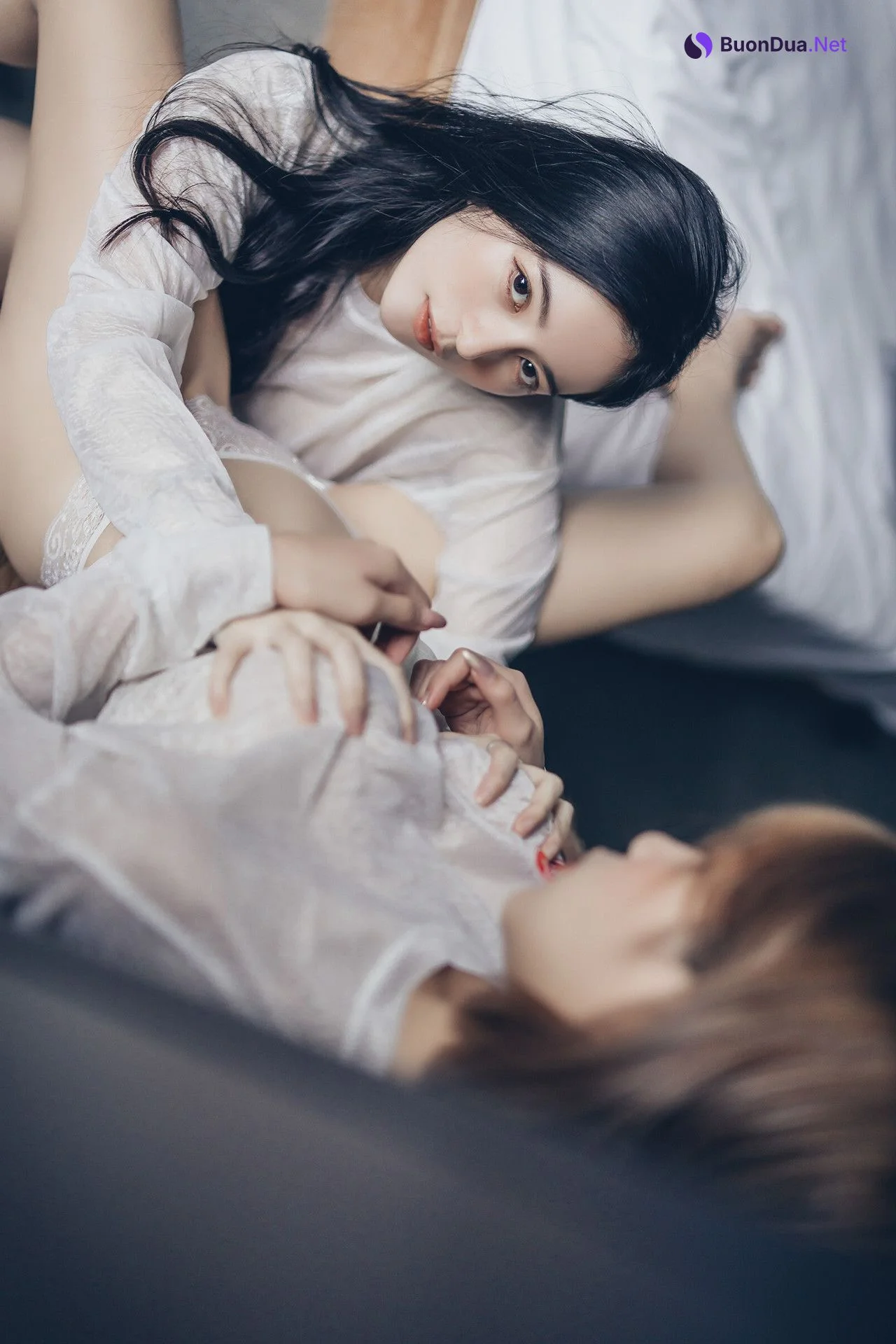 JVID 位女神全裸合體 宅女辰辰與她的兩隻貓咪飄飄 妍妍的性生活 Set.03 - Photo 3
