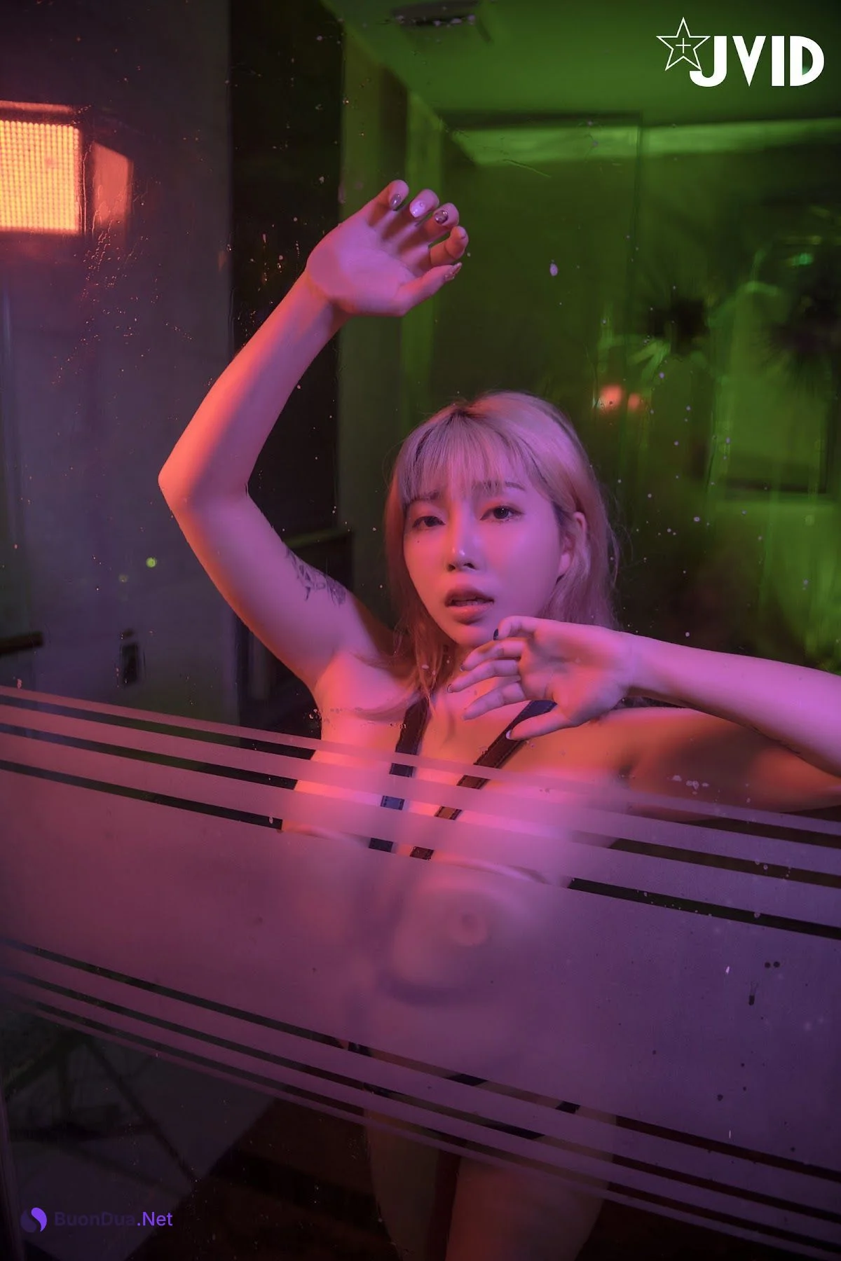[JVID] Stacy – 摇曳的光影中被束缚的美女渐渐的穴湿了等妳来征服 - รูปภาพ 8