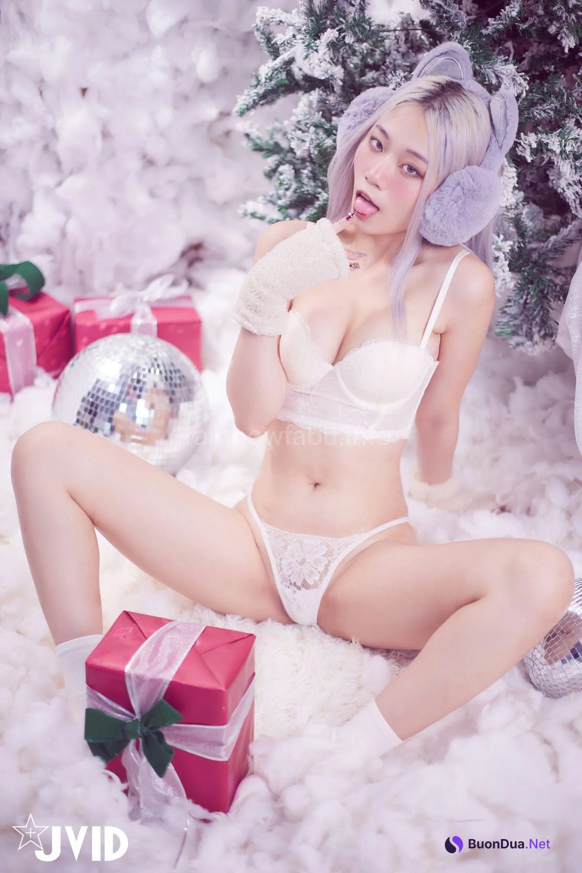 [JVID] Verna – 性感的愛死寂寞人雪女Verna陪你度過聖誕寒冬 - Photo 19