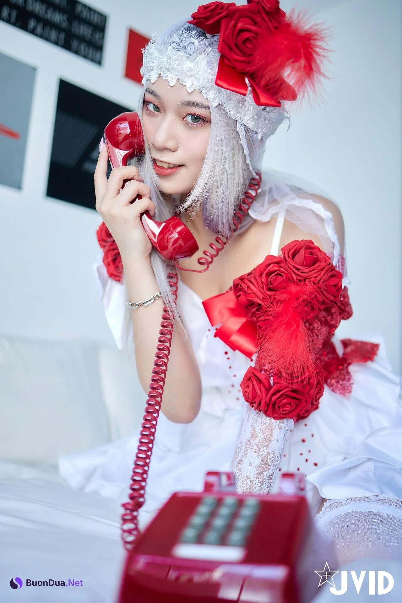 JVID Verna 「萬聖節鬼魅之月」 第五人格調香師Verna性感解密 隱藏版影片 Set.01 - Photo 10