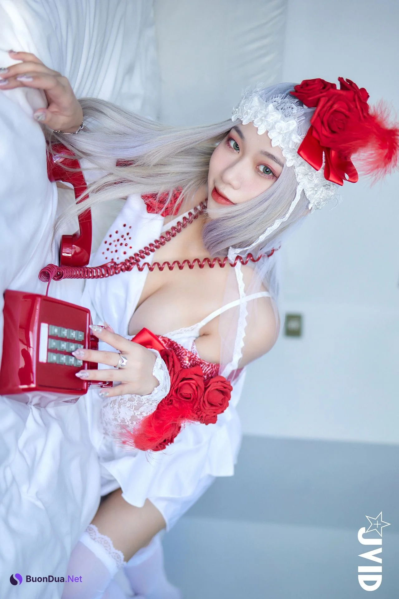 JVID Verna 「萬聖節鬼魅之月」 第五人格調香師Verna性感解密 隱藏版影片 Set.01 - Photo 14
