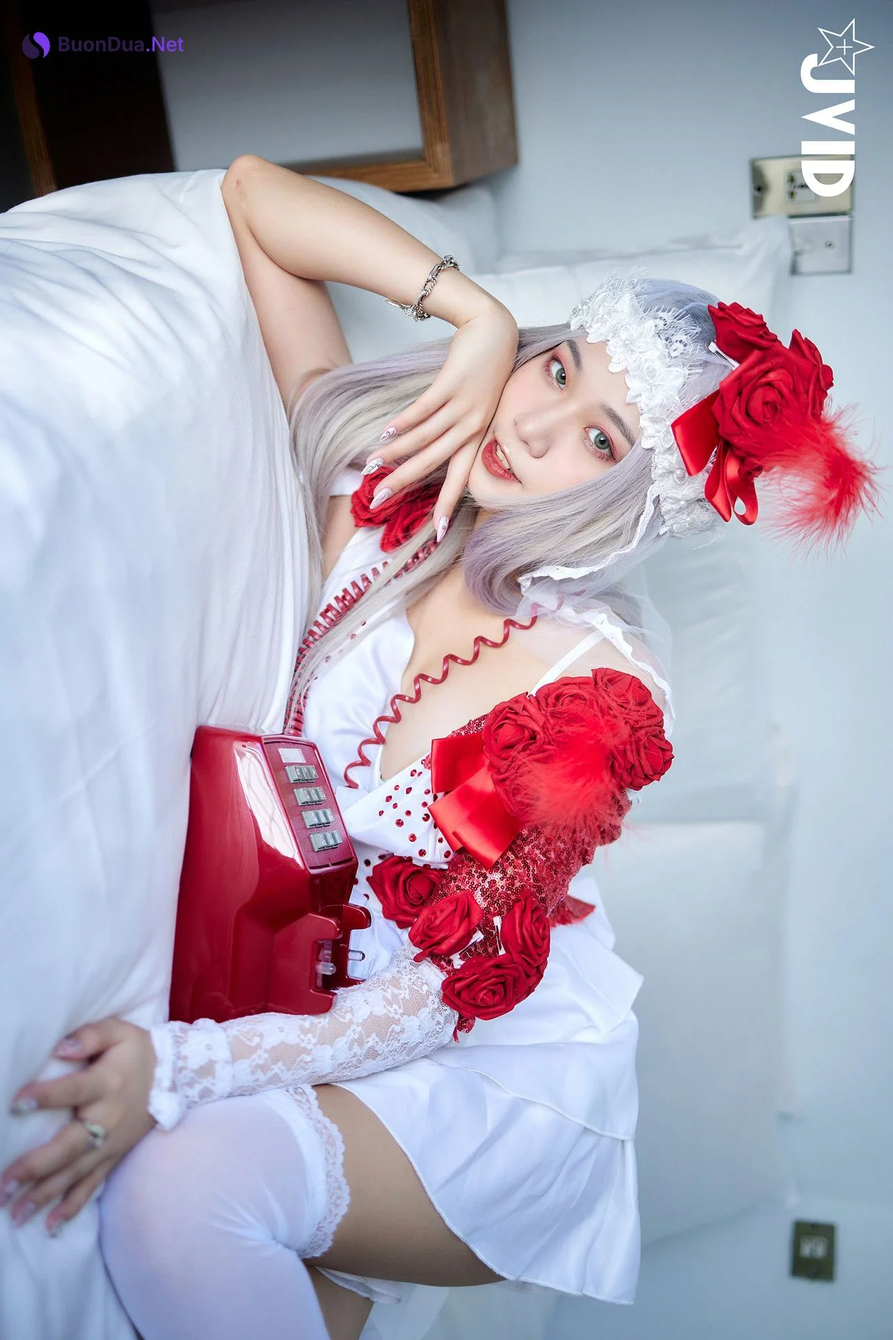 JVID Verna 「萬聖節鬼魅之月」 第五人格調香師Verna性感解密 隱藏版影片 Set.01 - Photo 8