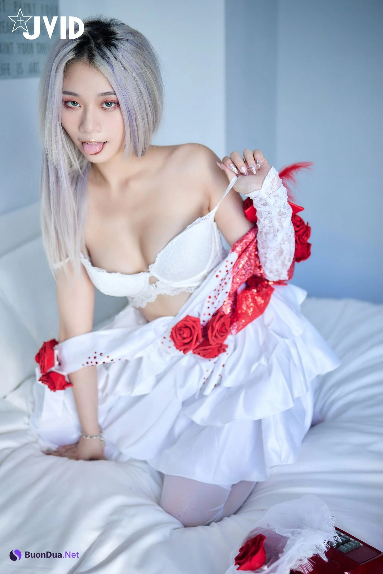 JVID Verna 「萬聖節鬼魅之月」 第五人格調香師Verna性感解密 隱藏版影片 Set.02 - Photo 15