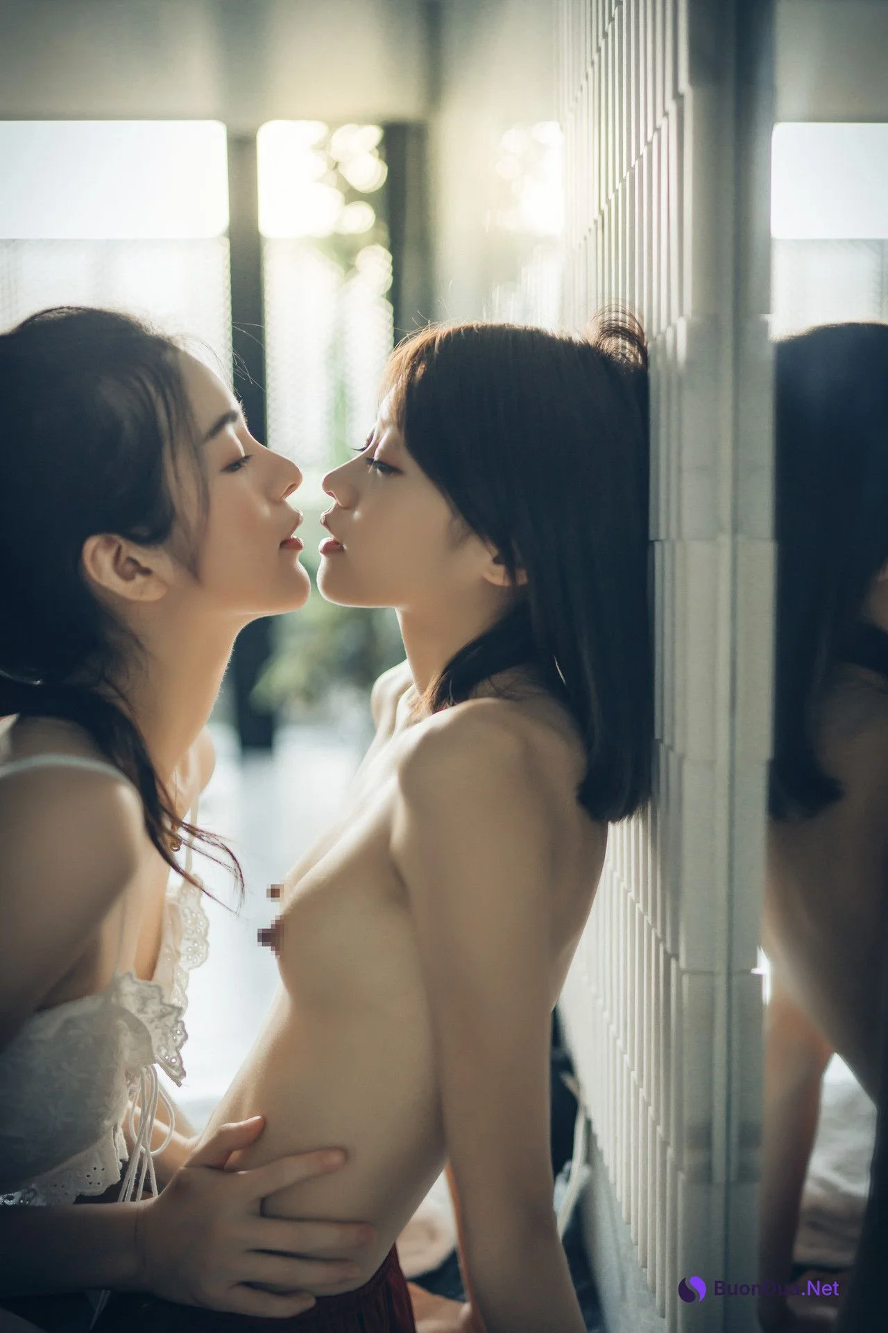 JVID精品 好色蘿莉妍妍X巨乳御姊辰辰❤️ 百合開發初體驗 Vol.02 - Photo 18