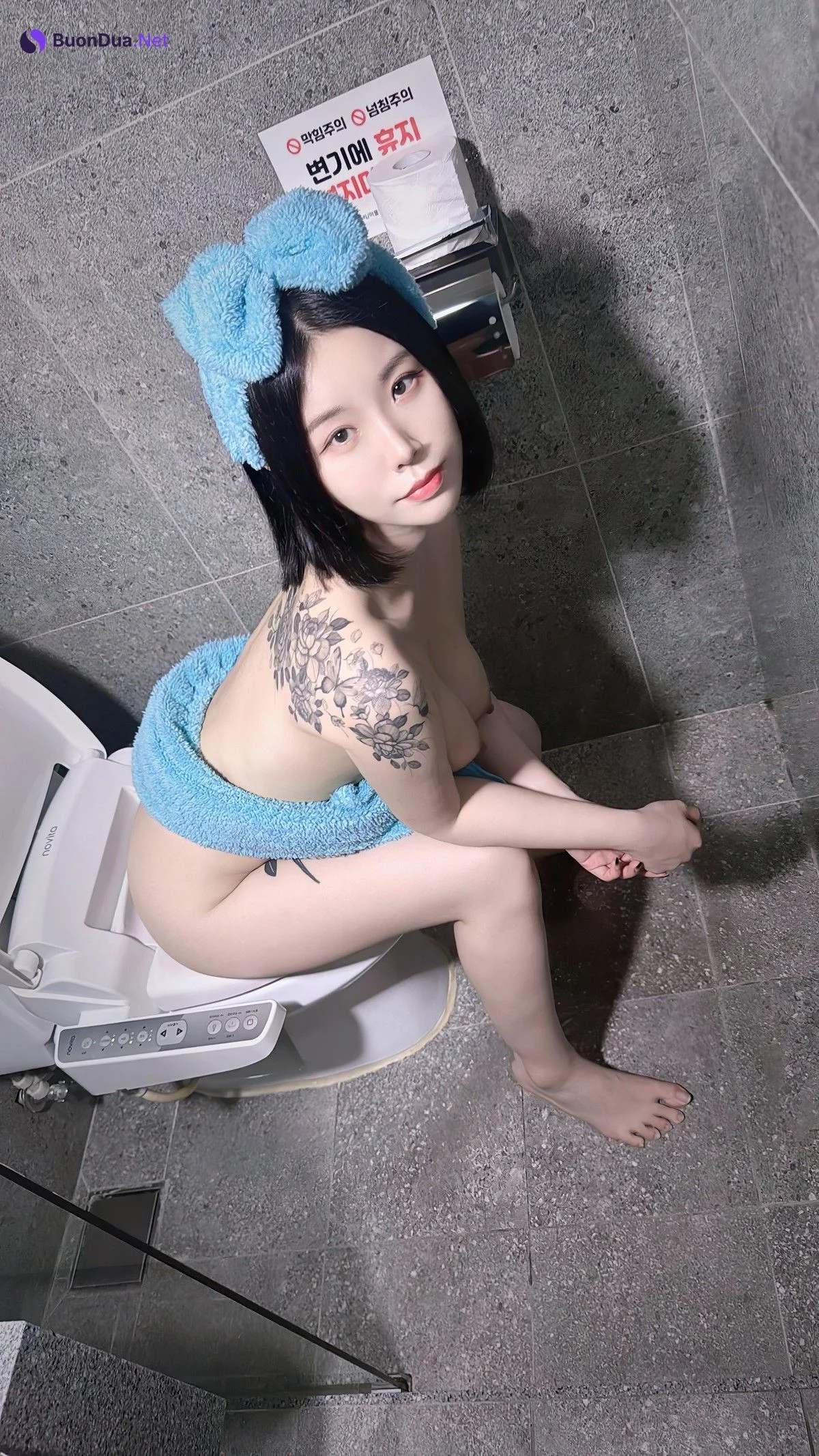 JYEONG 져닝, TOKYONIGHT Photobook EP.02 - Photo 9