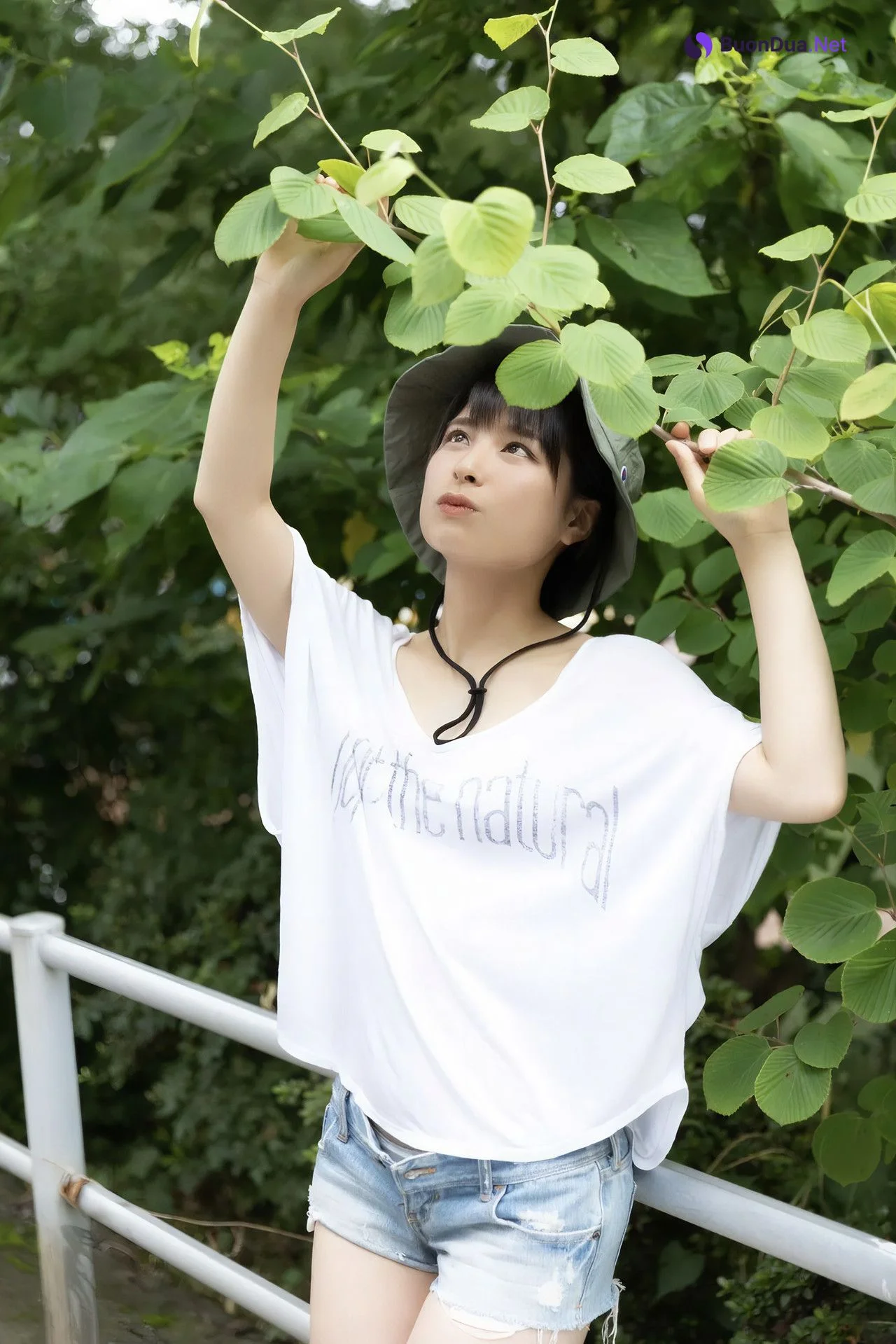 Kahonan かほなん, FRIDAYデジタル写真集 『さばいどる 初体験SEXY!!オール未公開』 Set.02 - Photo 2