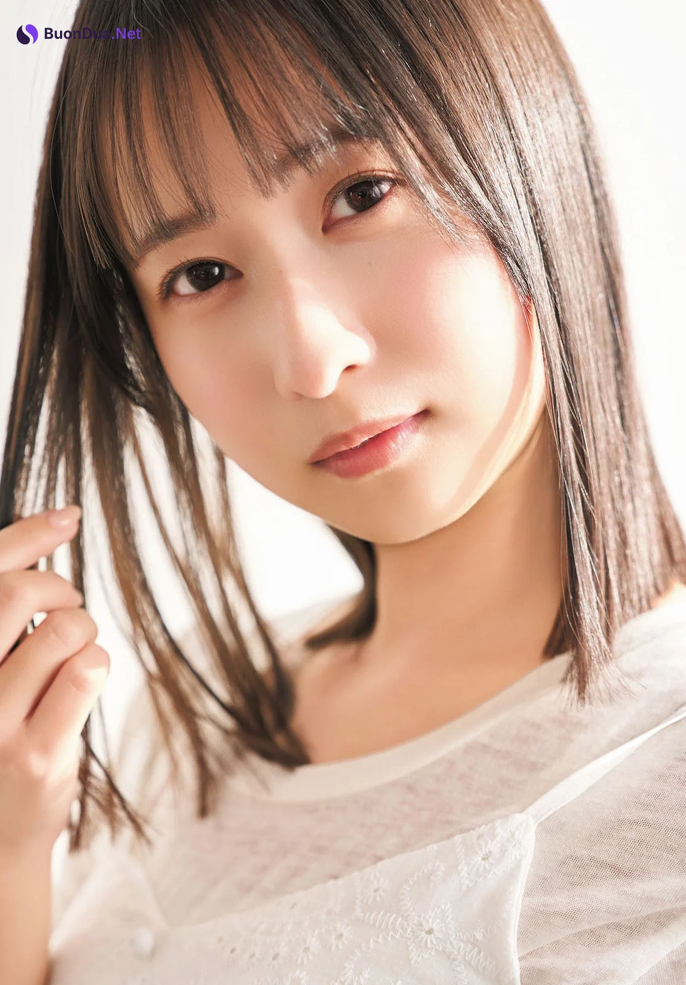 Kana Hanaiwa 花岩香奈, Dragon Age ヤングドラゴンエイジ 2025.07 Vol.29 - Photo 13