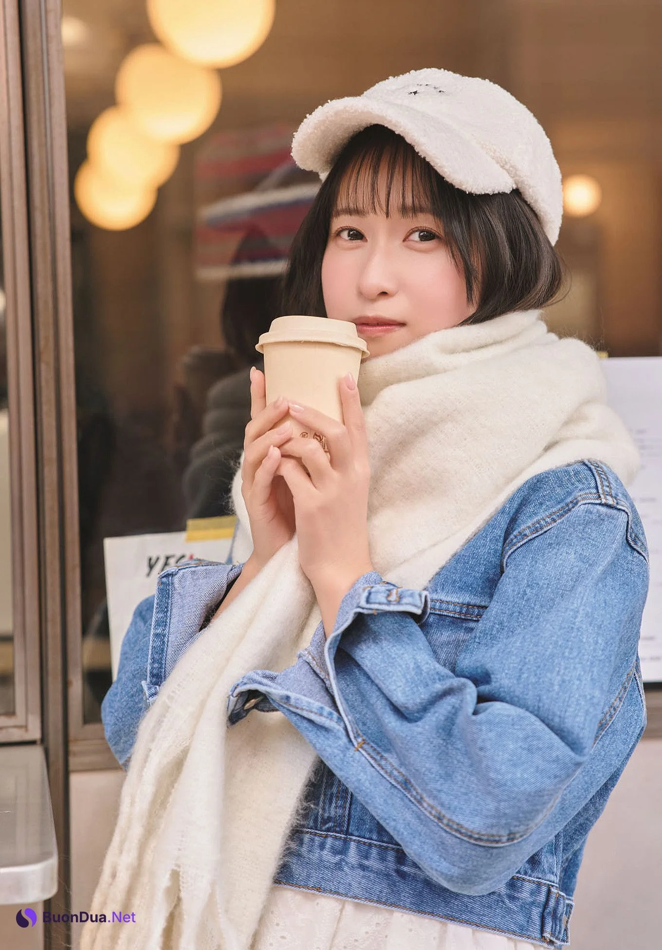 Kana Hanaiwa 花岩香奈, Dragon Age ヤングドラゴンエイジ 2025.07 Vol.29 - Photo 4