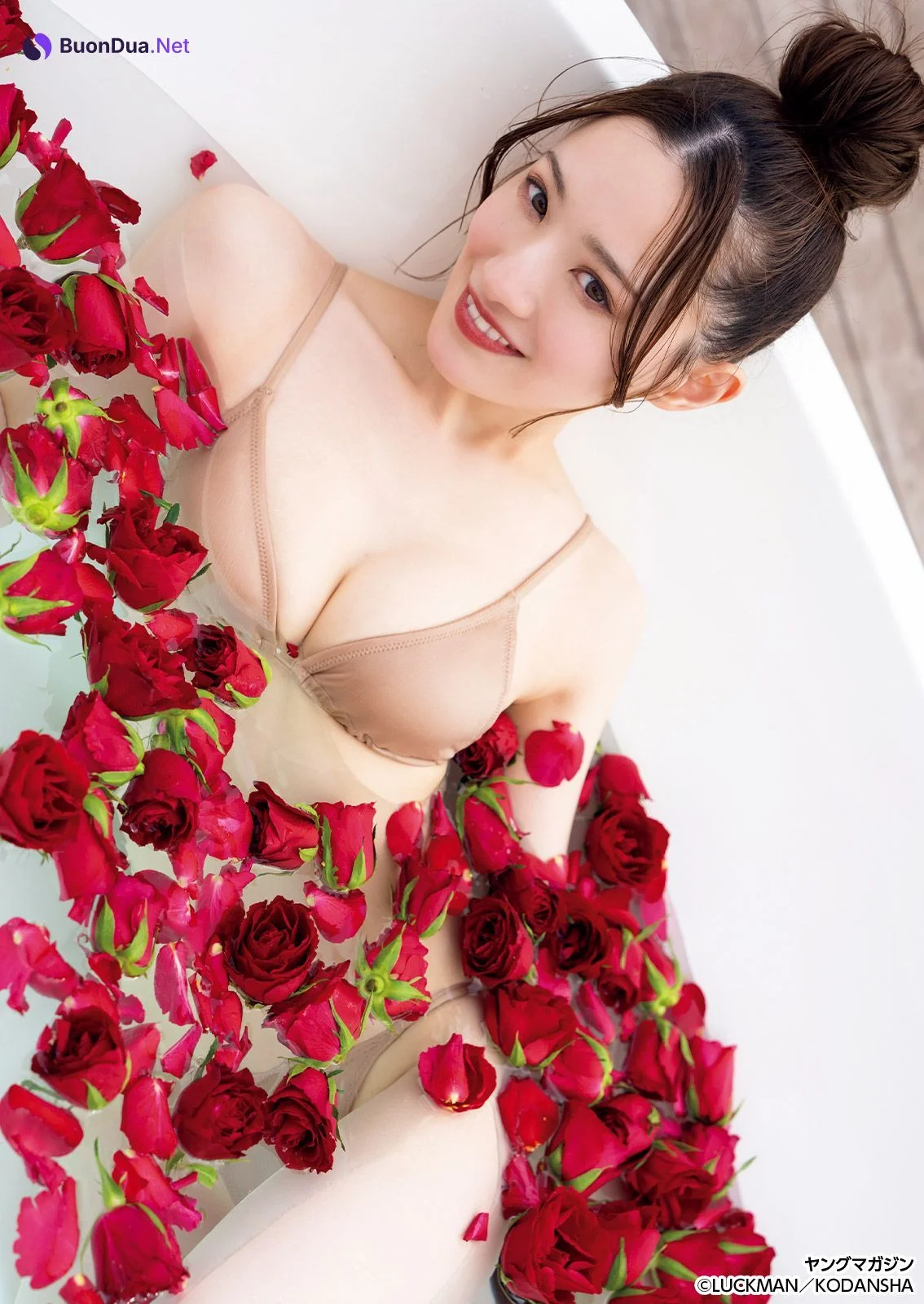 Kana Nakada 中田花奈, Young Magazine 2025 No.11 (週刊ヤングマガジン 2025年11号) - Photo 11