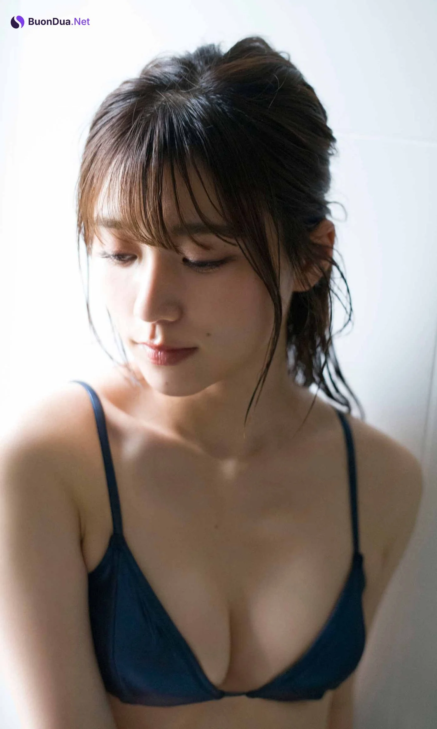 Kana Sakabayashi 坂林佳奈, 週プレ Photo Book 「ステージを降りたら」 Set.01 - Photo 19