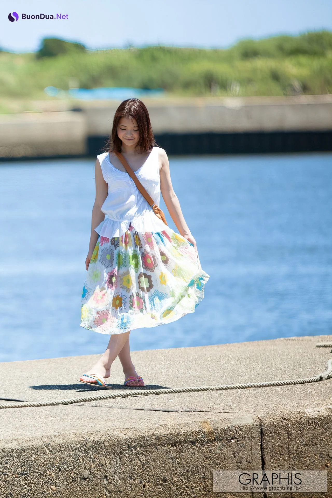 Kana Tsuruta 鶴田かな, Graphis Special Girls Gravure Vol.03 - Photo 10
