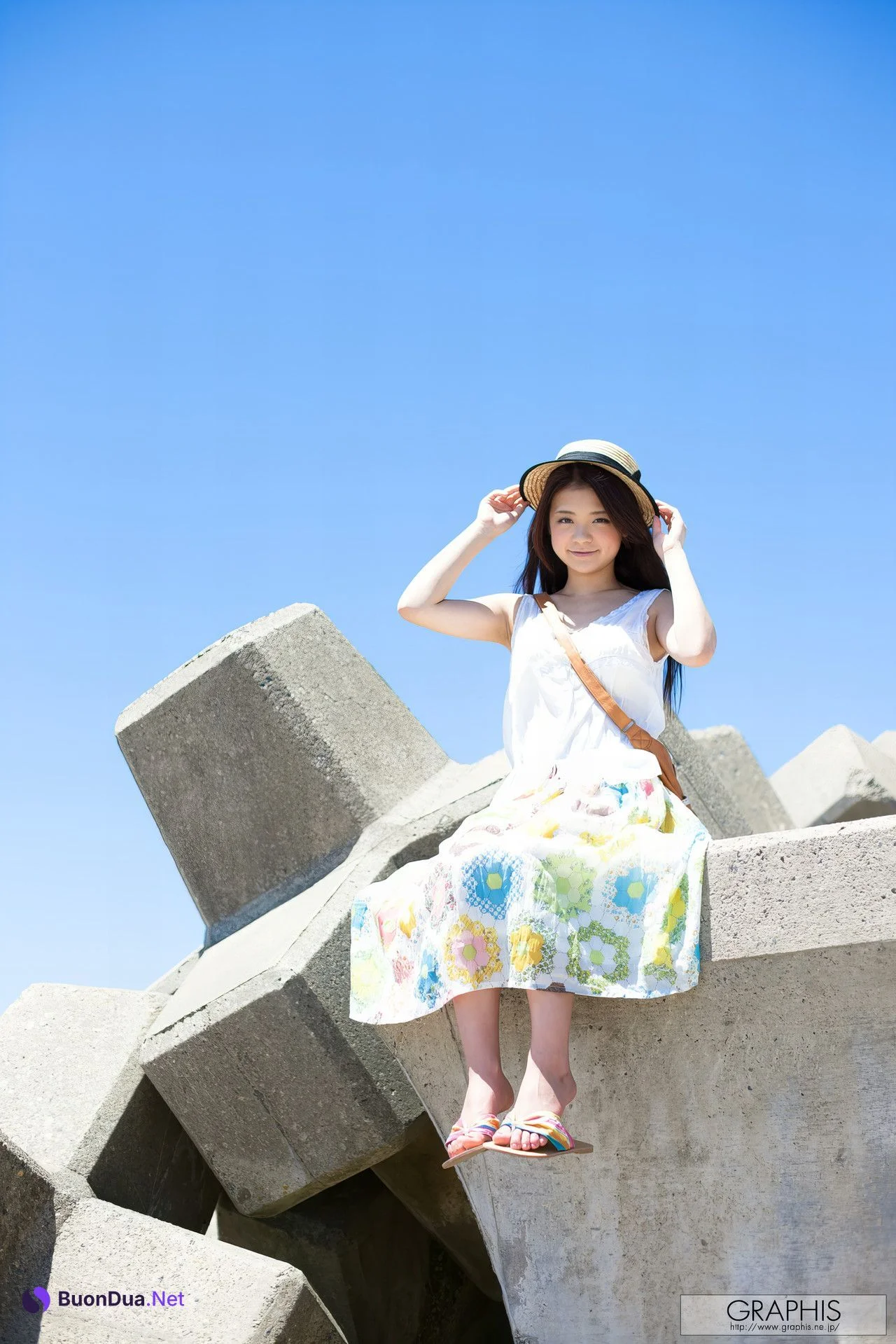 Kana Tsuruta 鶴田かな, Graphis Special Girls Gravure Vol.03 - Photo 7