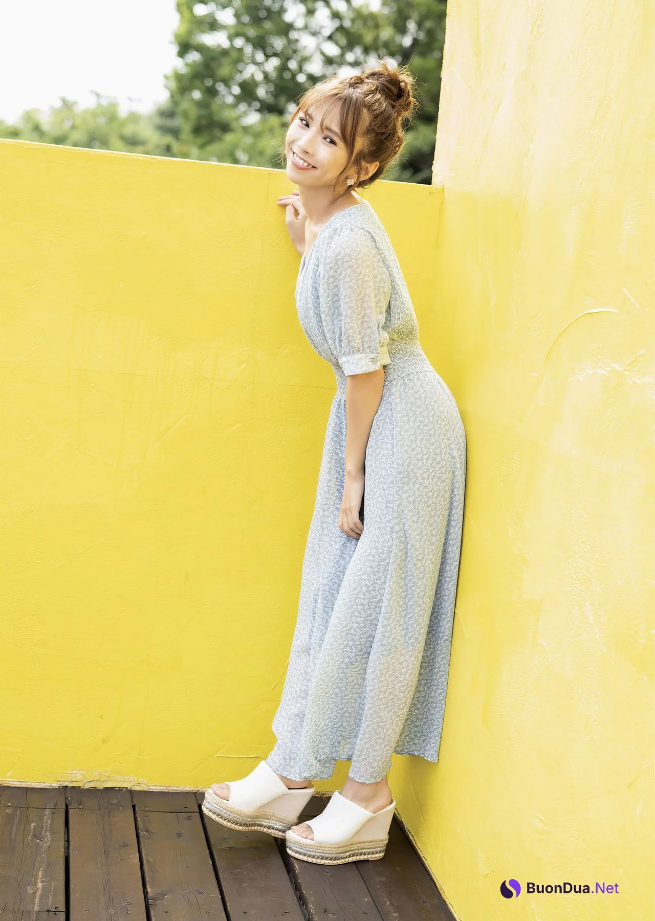 Kanae Iso 磯佳奈江, 1st写真集 [いそちゃん] Set.02 - Photo 2