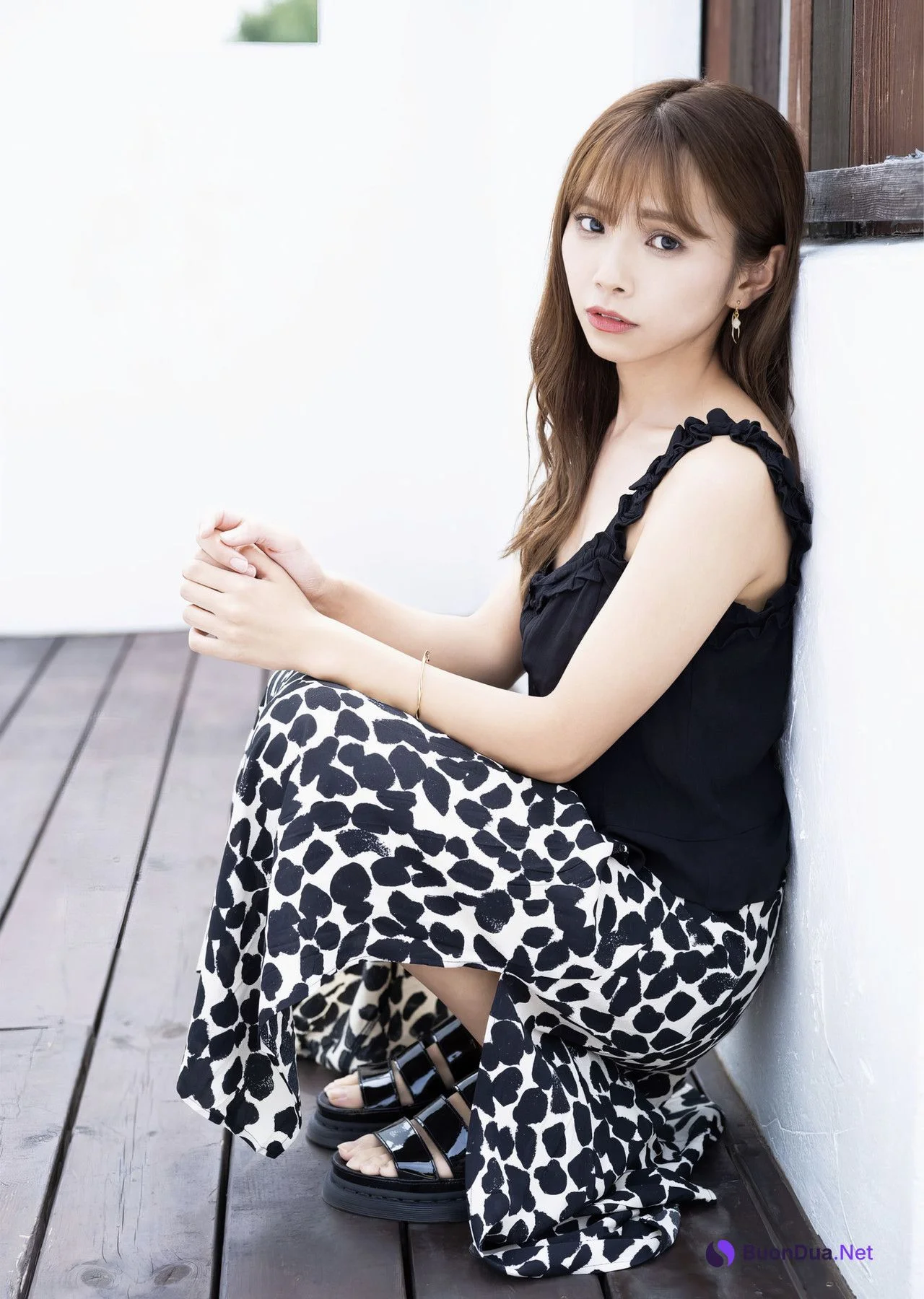 Kanae Iso 磯佳奈江, 1st写真集 [いそちゃん] Set.03 - Photo 2