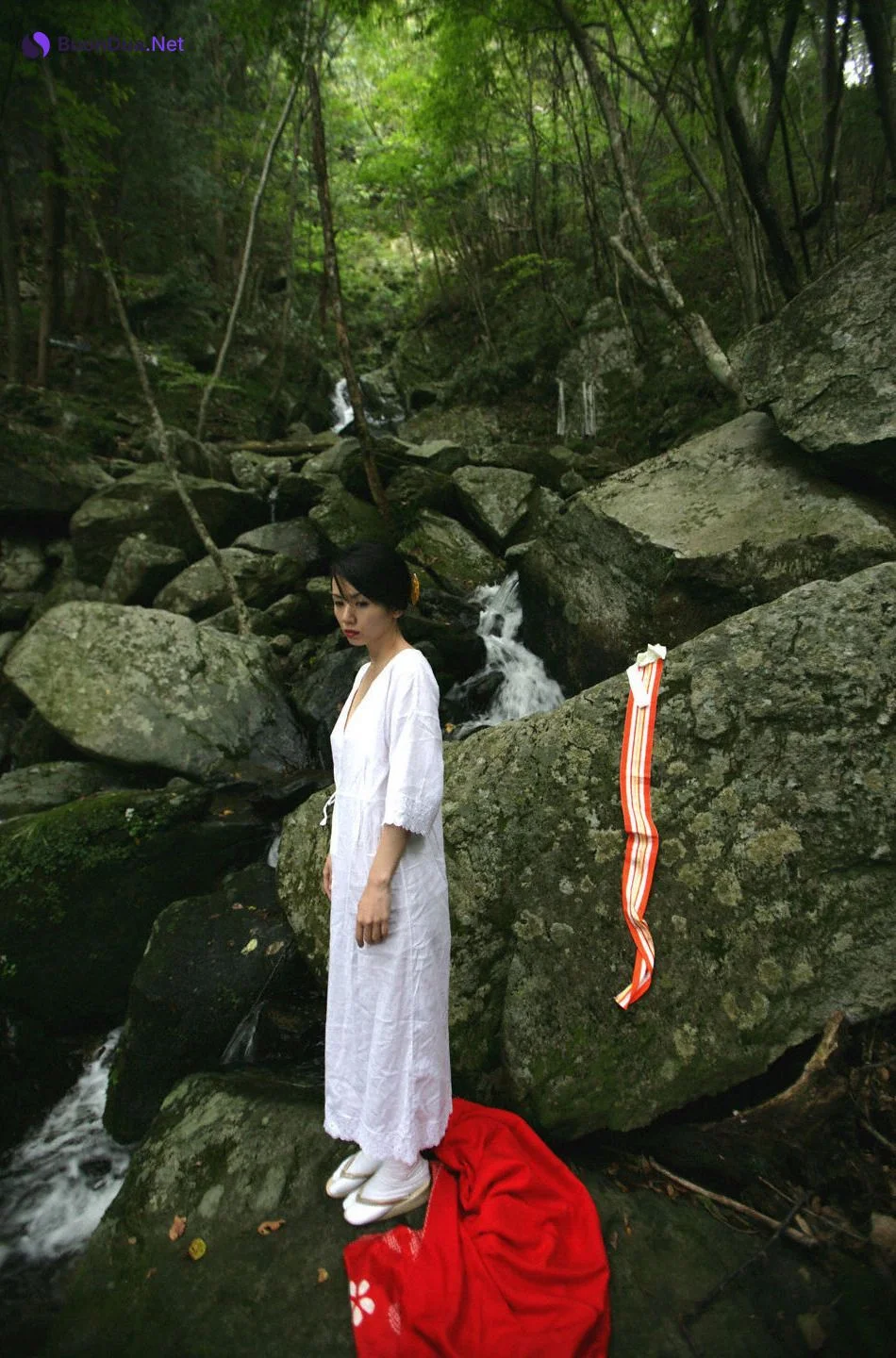 Kanako Kojima 小島可奈子, SHINOYAMA.NET シノヤマネットSBOOK - Photo 4