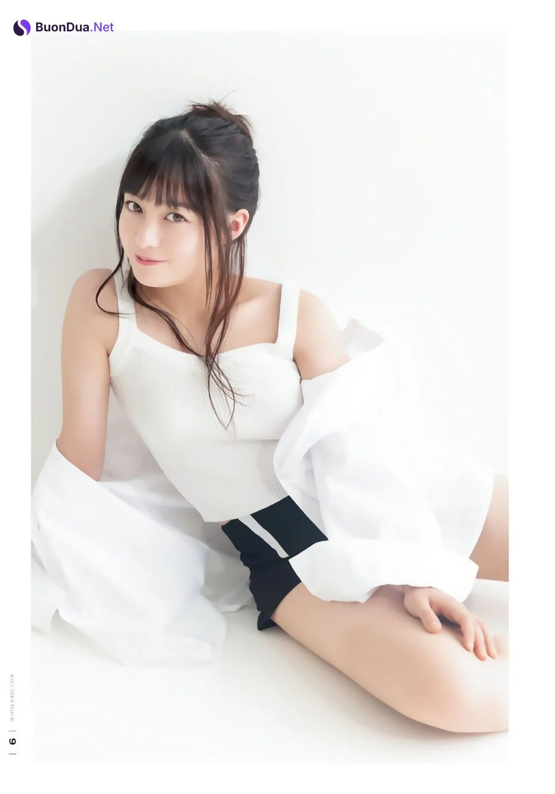 Kanna Hashimoto 橋本環奈, Shonen Magazine 2012 No.01 (少年マガジン 2012年1号) - Photo 5