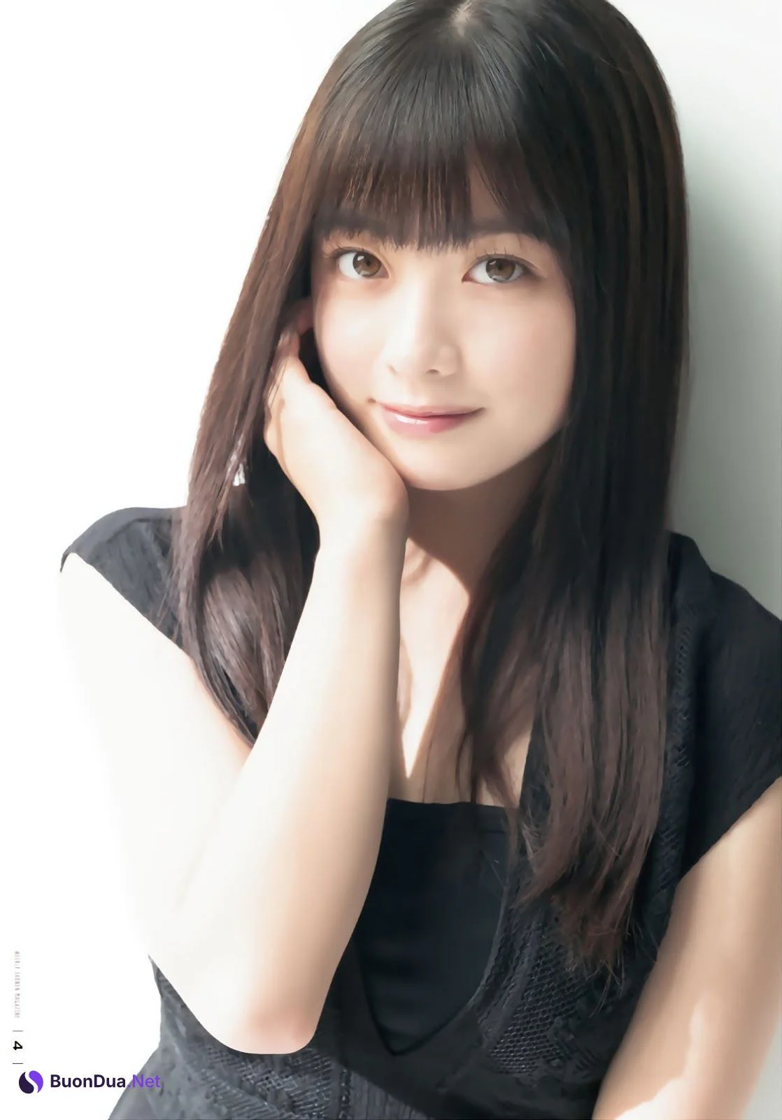 Kanna Hashimoto 橋本環奈, Shonen Magazine 2012 No.01 (少年マガジン 2012年1号) - Photo 9