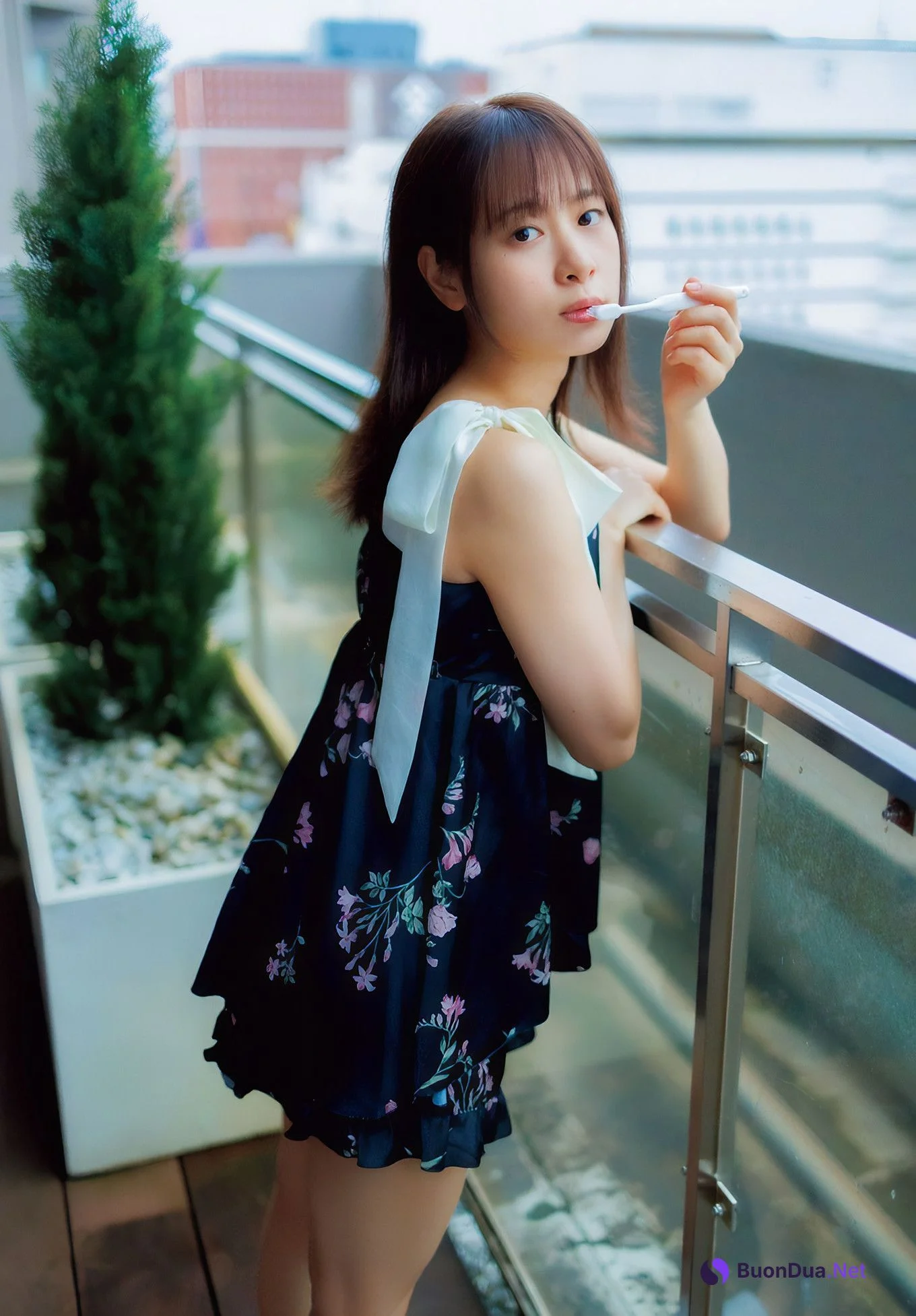Kaori Maeda 前田佳織里, Shonen Champion 2024 No.47 (少年チャンピオン 2024年47号) - Photo 7