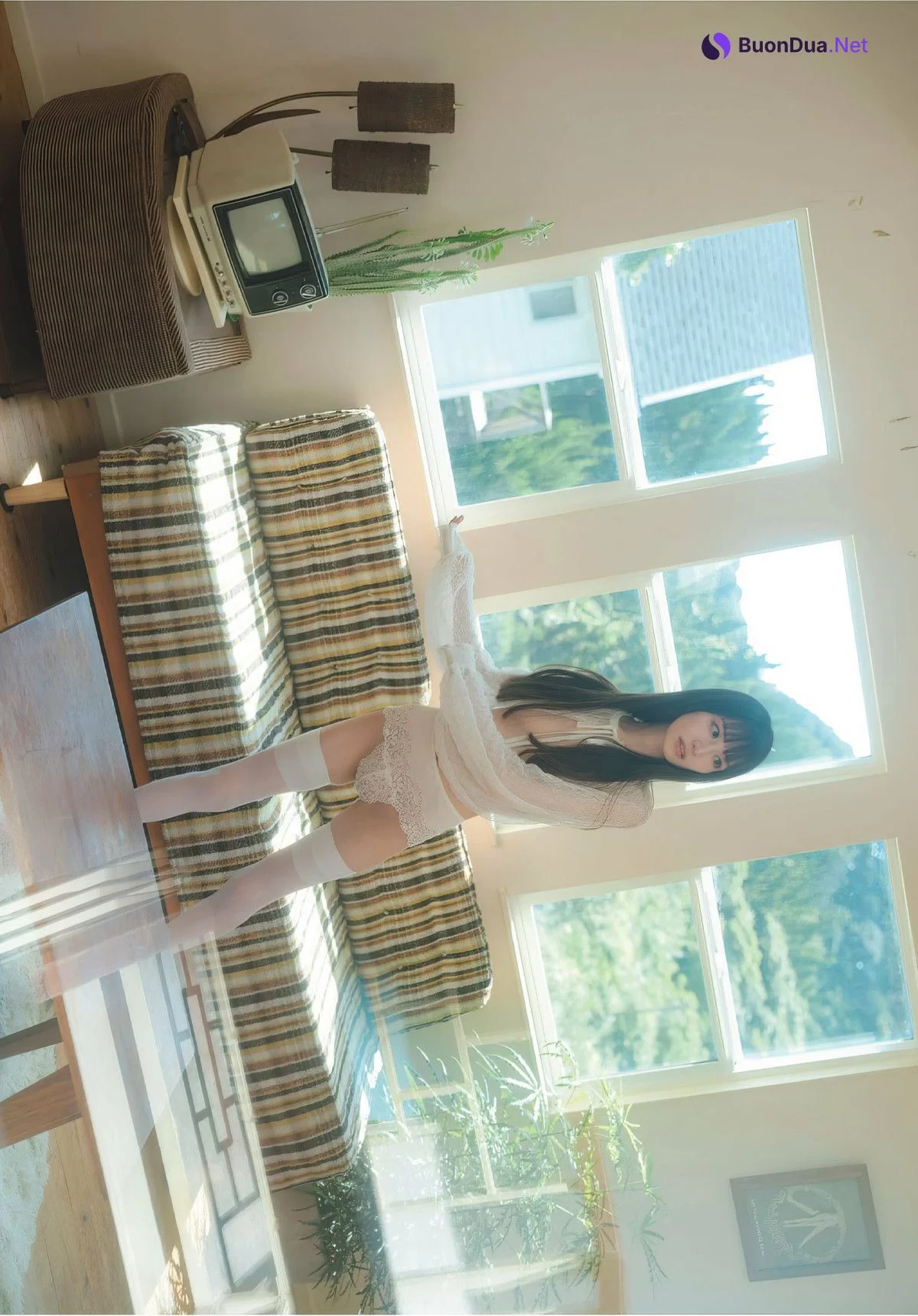 Karen Ishida 石田佳蓮, FRIDAY 2024.10.04 (フライデー 2024年10月4日号) - Photo 11