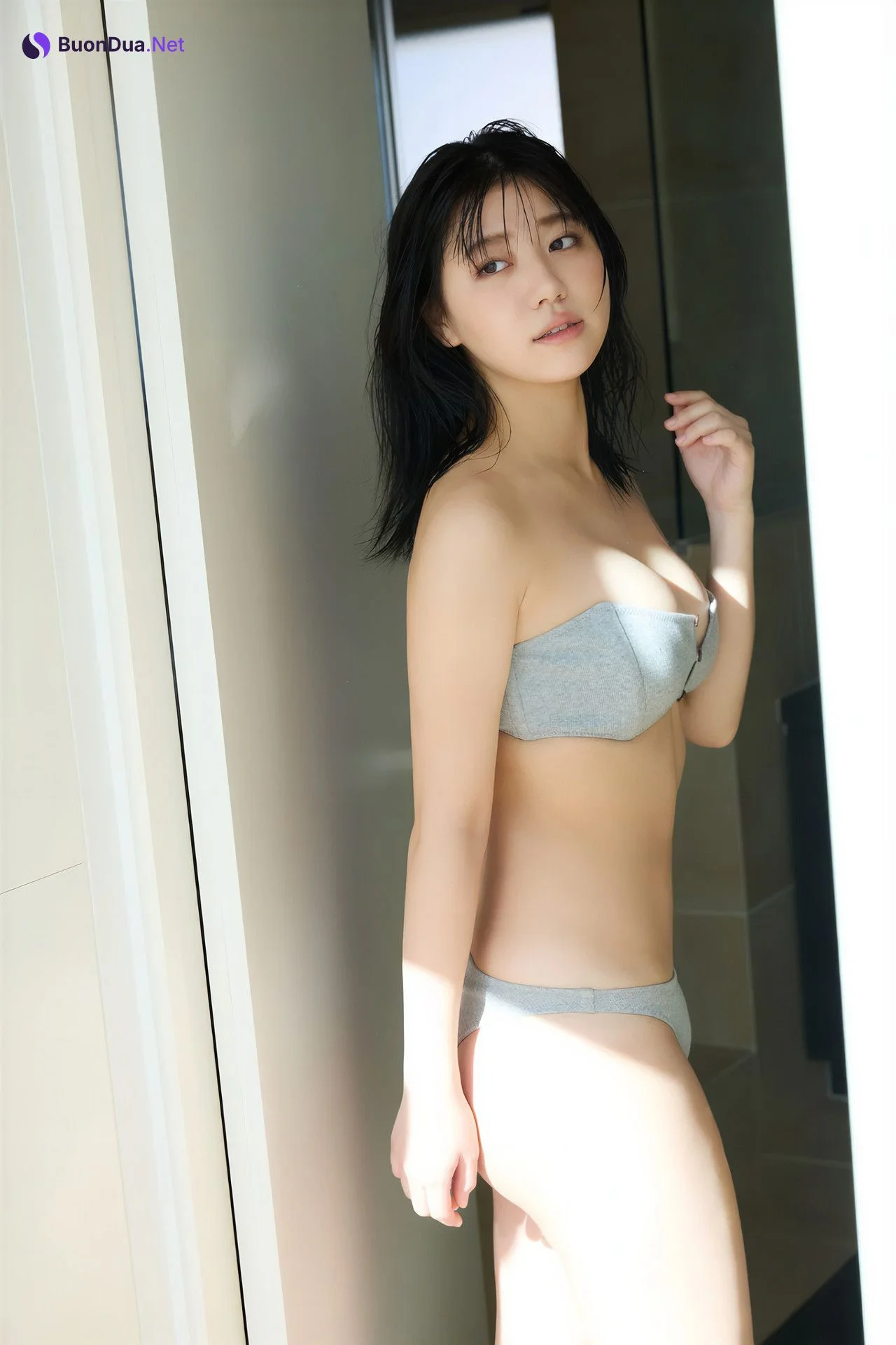 Karen Izumi 和泉芳怜, FRIDAYデジタル写真集 『フレッシュ全開！』 Set.02 - Photo 14