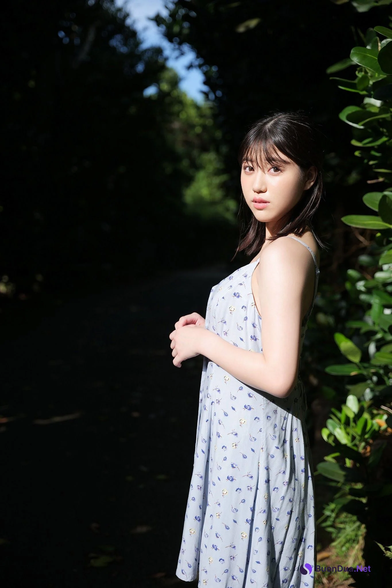 Karen Izumi 和泉芳怜, ヤンマガWeb ヤンマガアザーっす！ YM2021年52号 - Photo 6