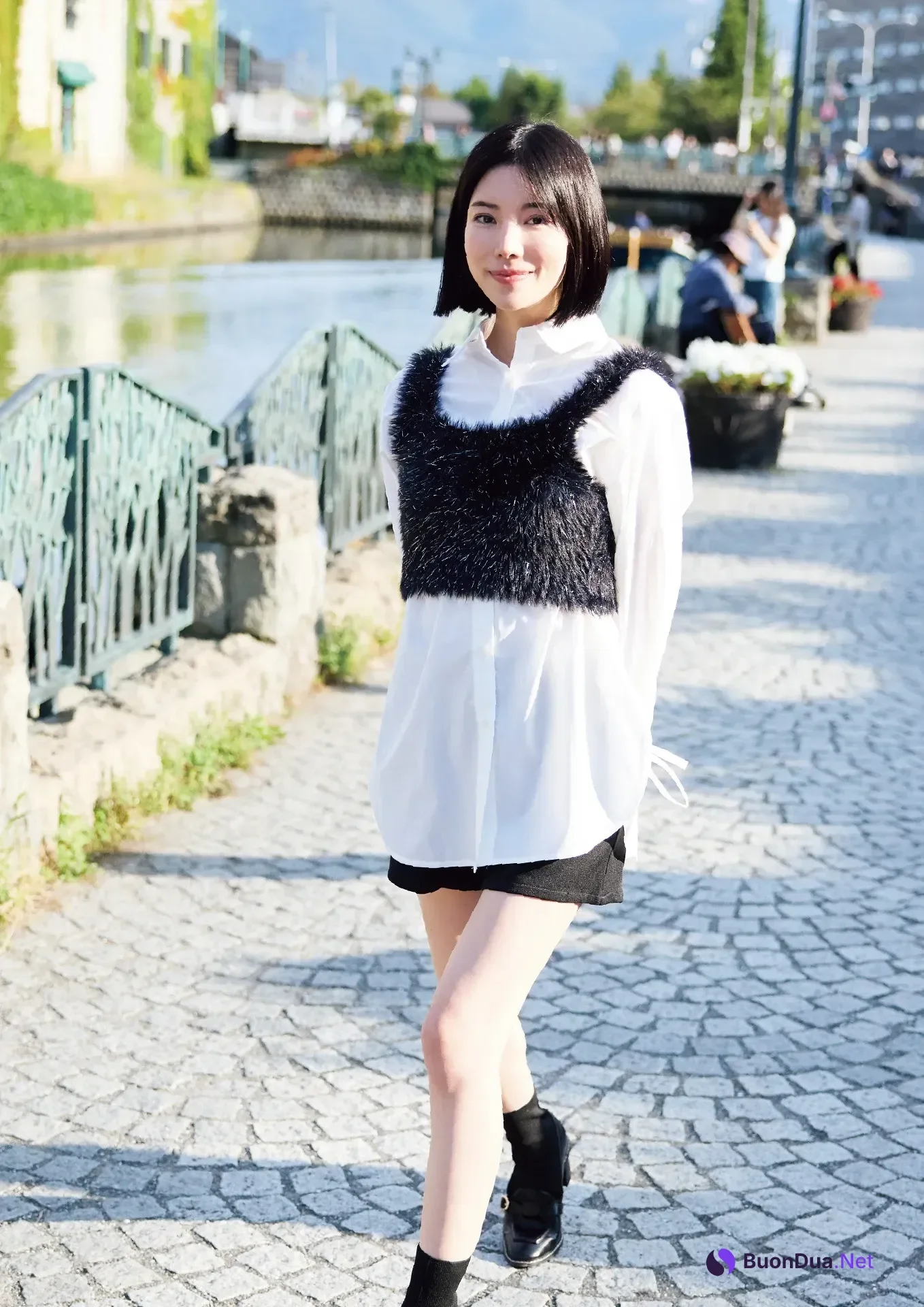 Karen Kaede 楓カレン, 写真集 カレンと行く北海道旅行二泊三日 - Photo 9