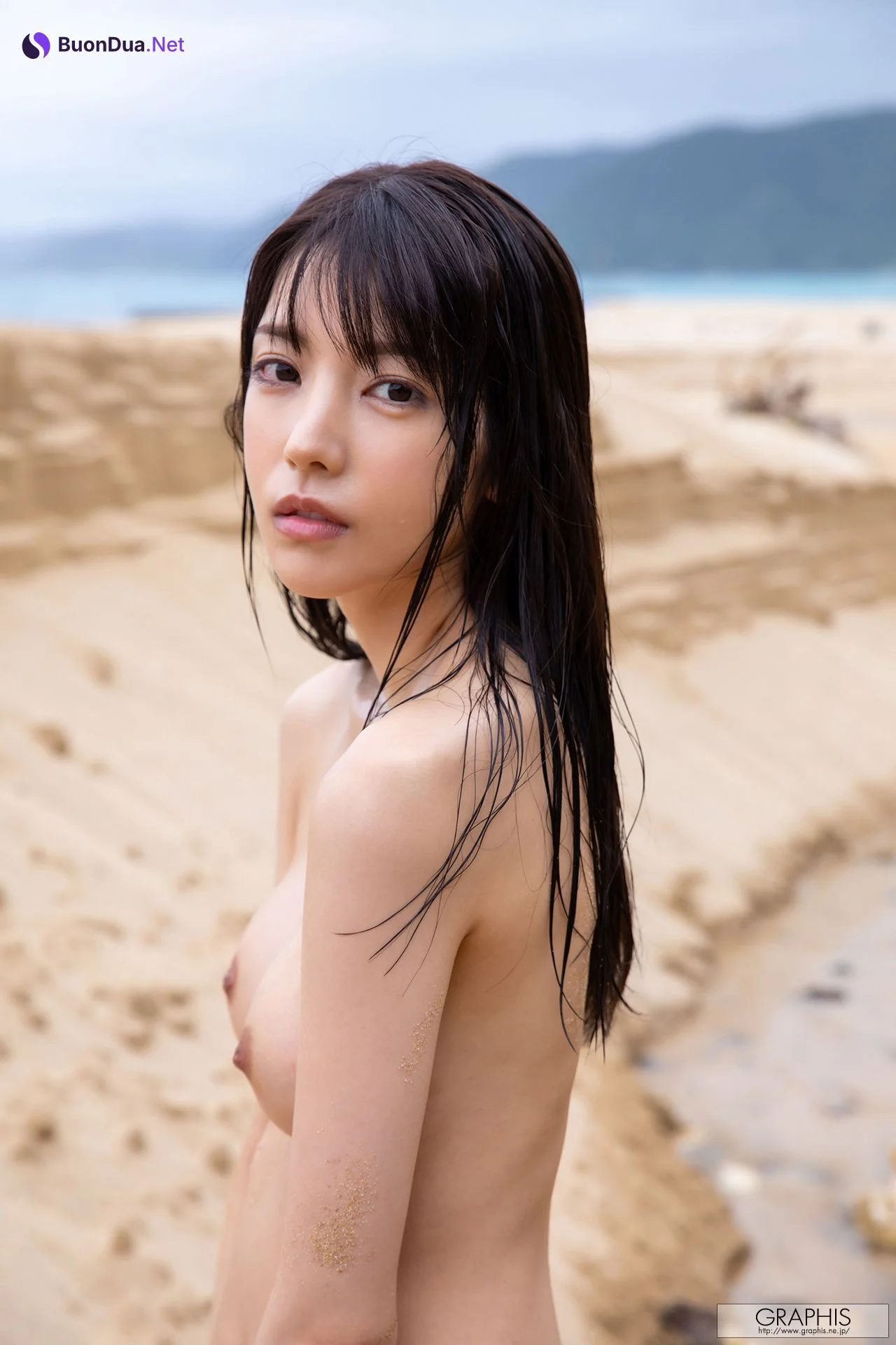 Karen Kaede 楓カレン, [Graphis] Gals Tropical Tour! Vol.04 - Photo 8