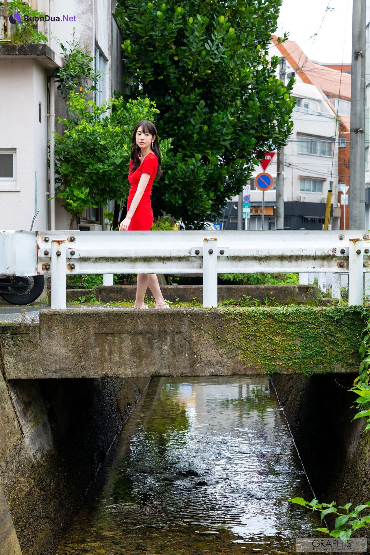 Karen Kaede 楓カレン, [Graphis] Gals Tropical Tour! Vol.05 - Photo 20