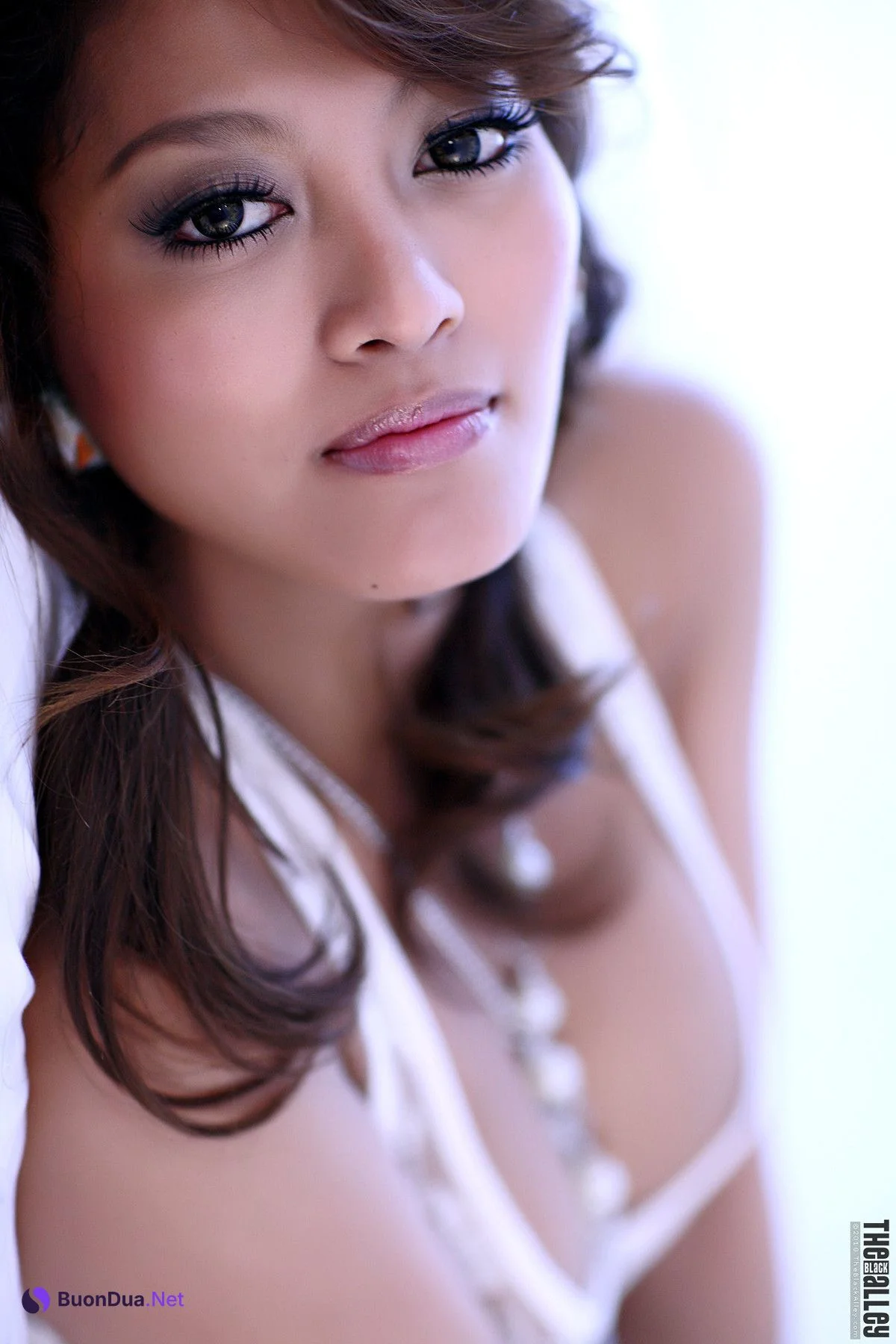 Karen The Black Alley Photobook Set.03 - Photo 15