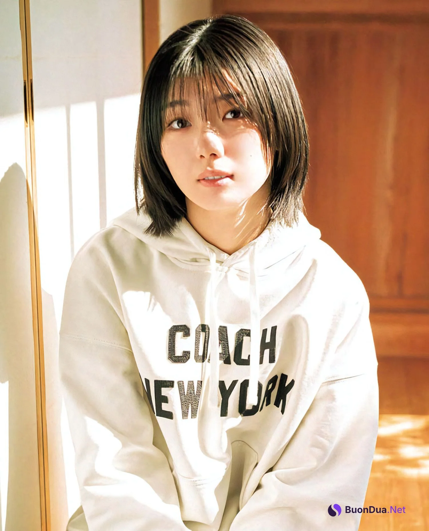 Karin Fujiyoshi 藤吉夏鈴, Shonen Magazine 2024 No.13 (週刊少年マガジン 2024年13号) - Photo 13