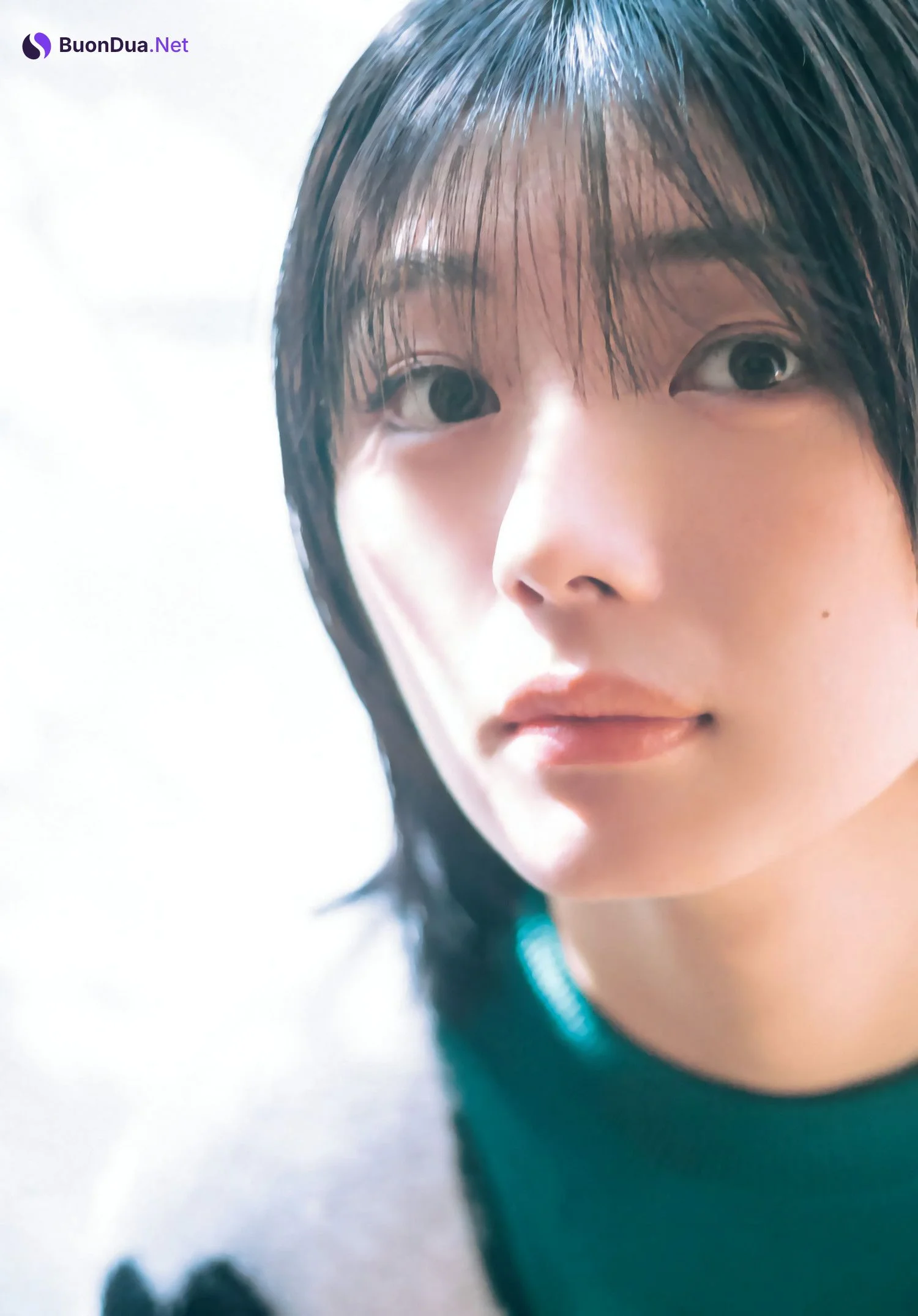 Karin Fujiyoshi 藤吉夏鈴, Shonen Magazine 2024 No.13 (週刊少年マガジン 2024年13号) - Photo 6